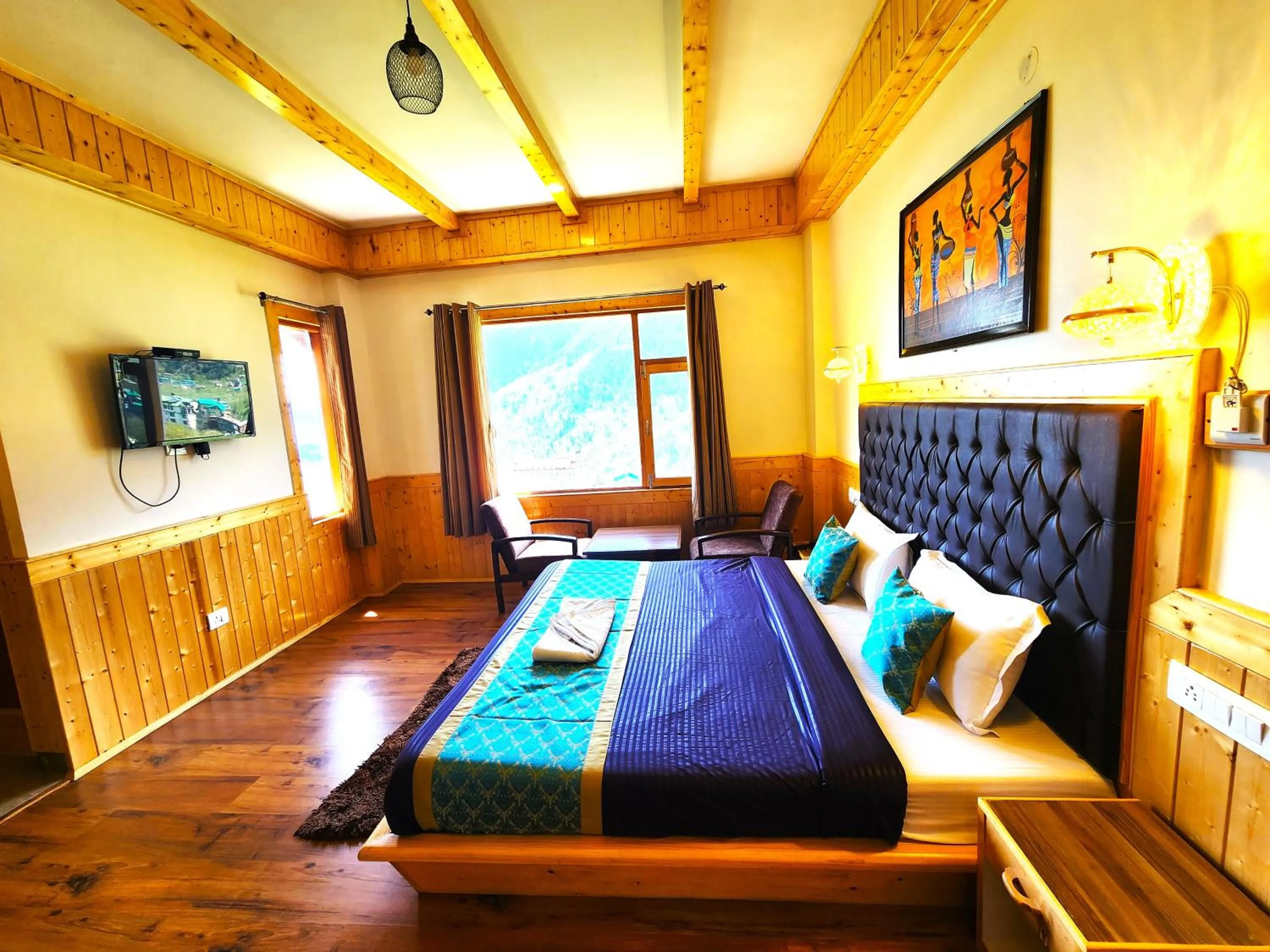 Bed in Luxury Planet Resort Manali