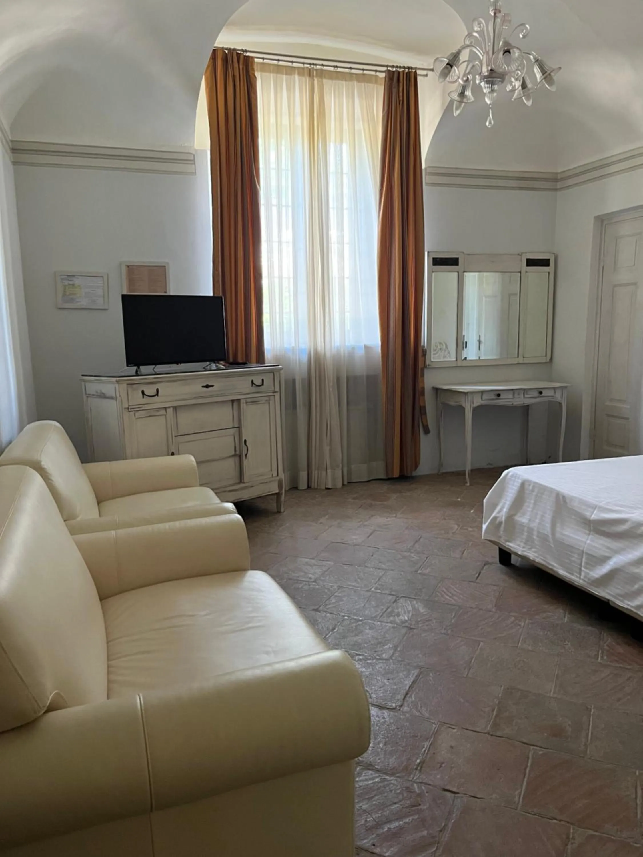 Bedroom, Bed in Hotel Villa Costanza