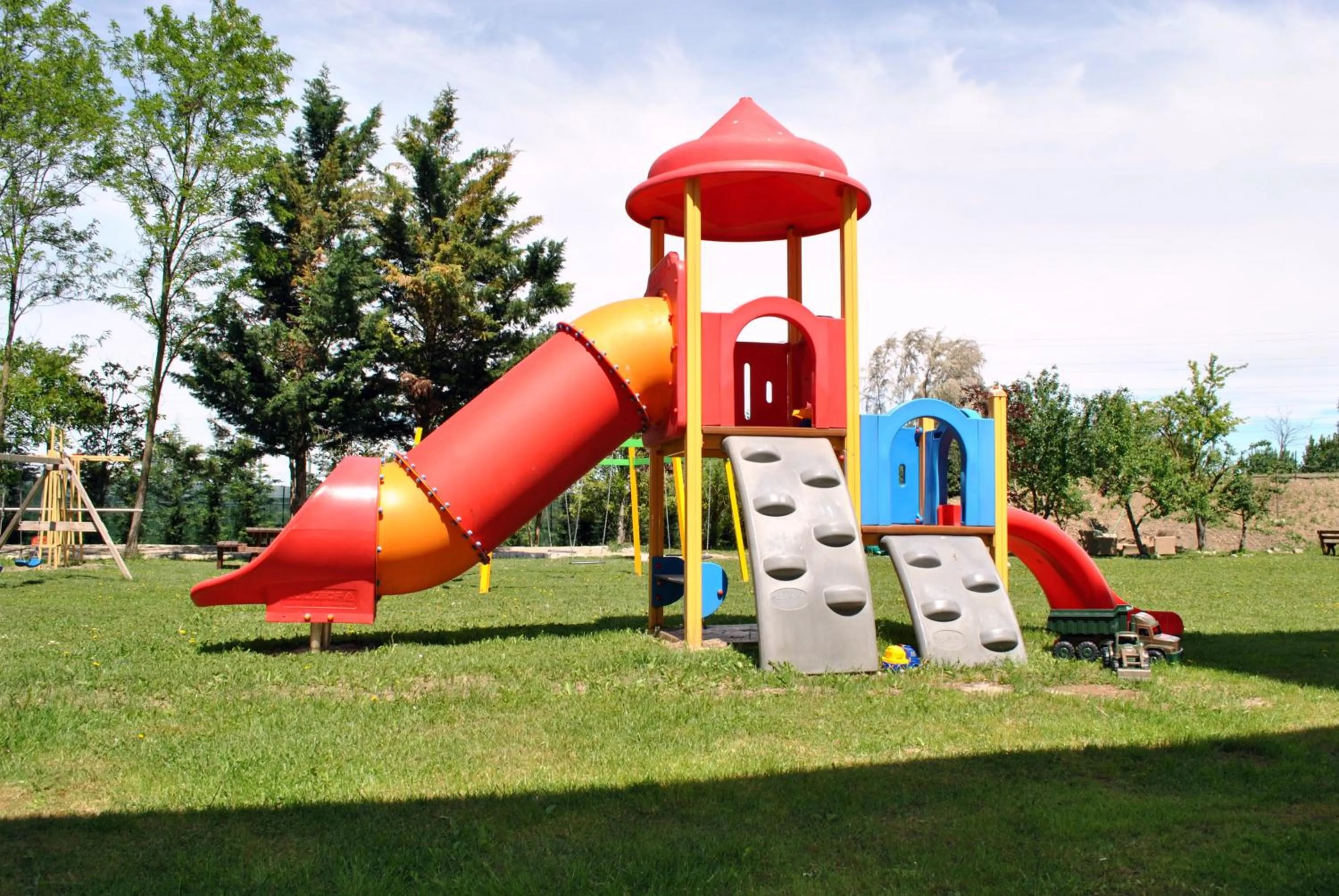 Property building in Hotel Villa Costanza