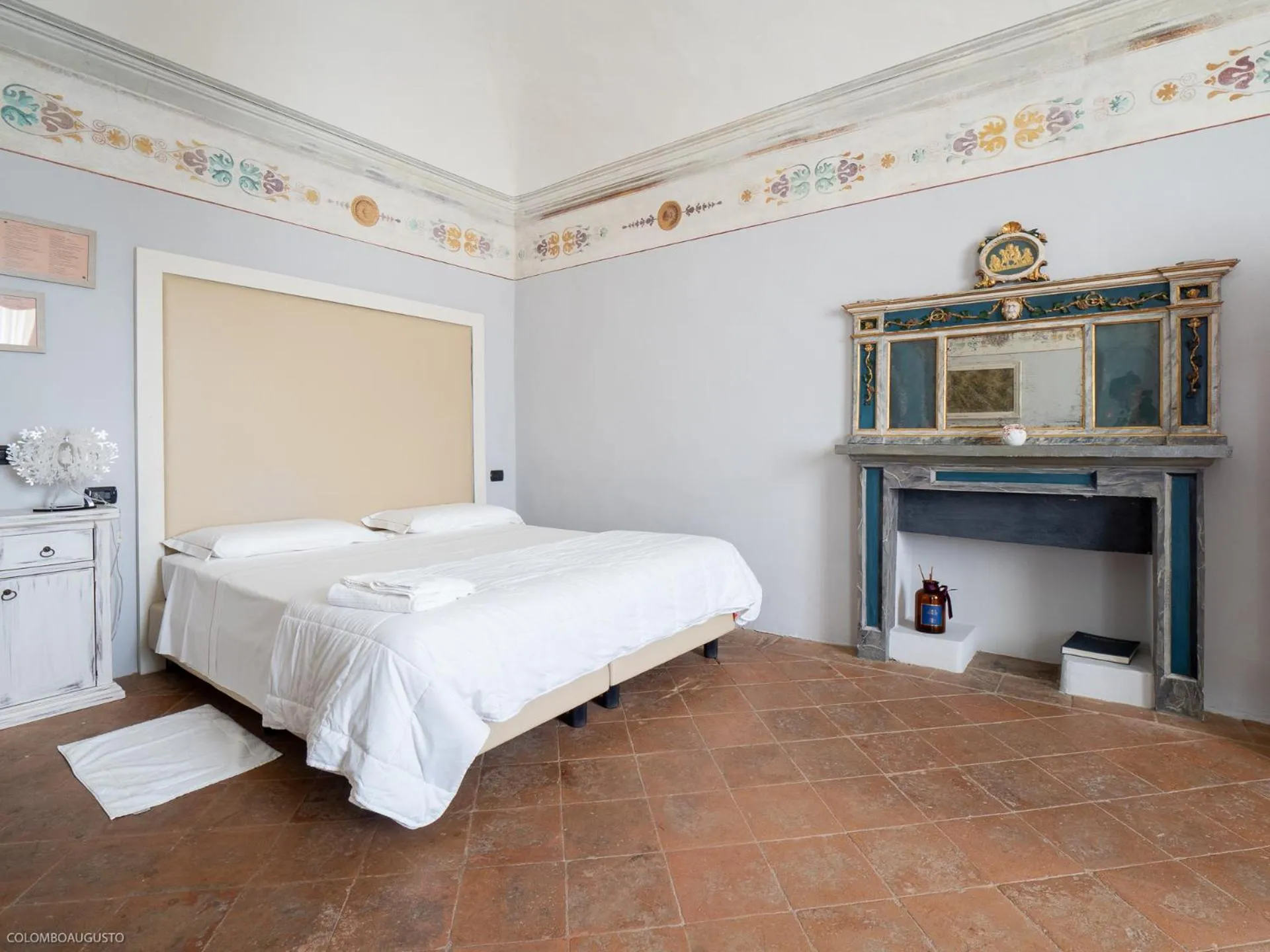 View (from property/room), Bed in Hotel Villa Costanza