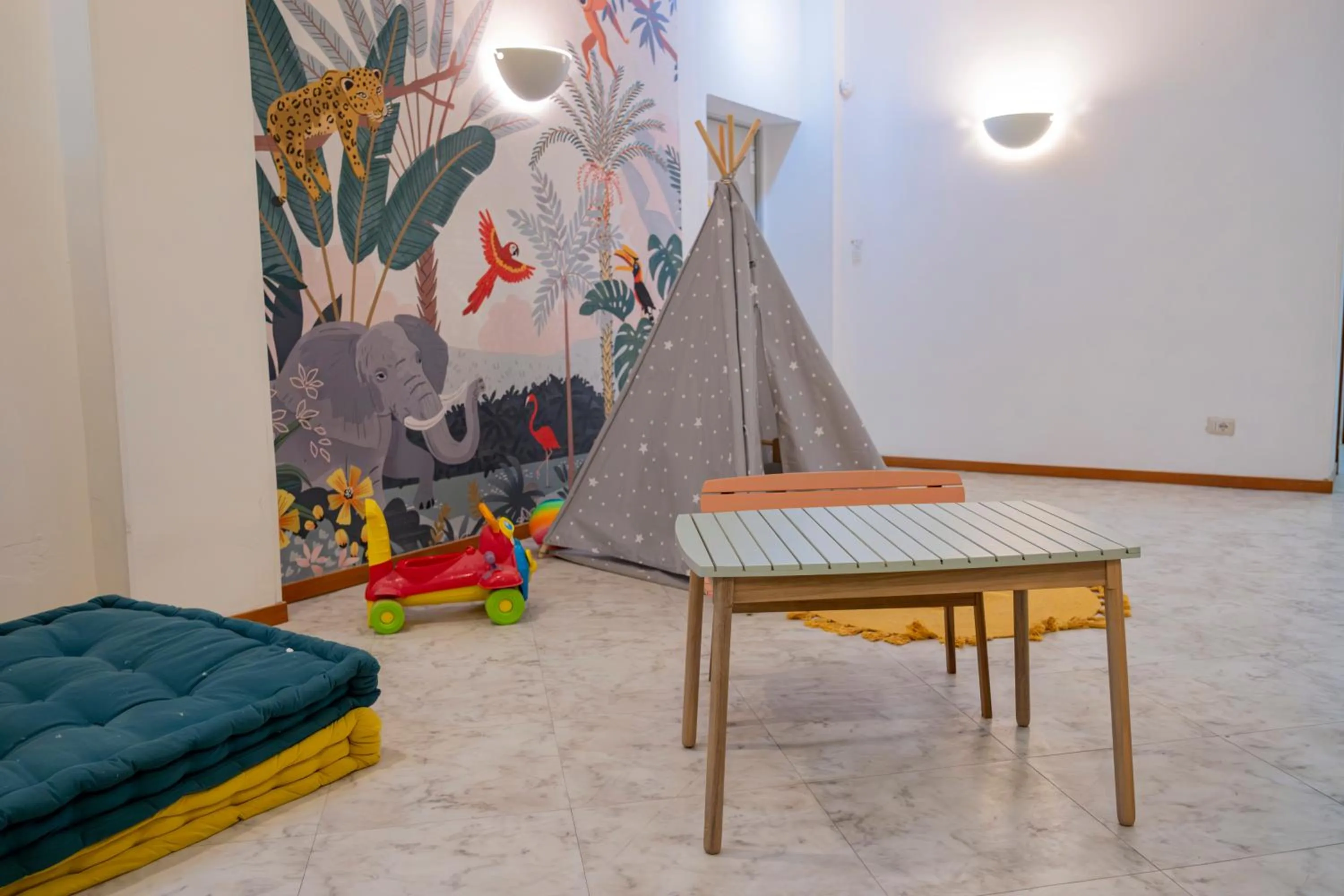 Children play ground in Hotel St Gregory Park