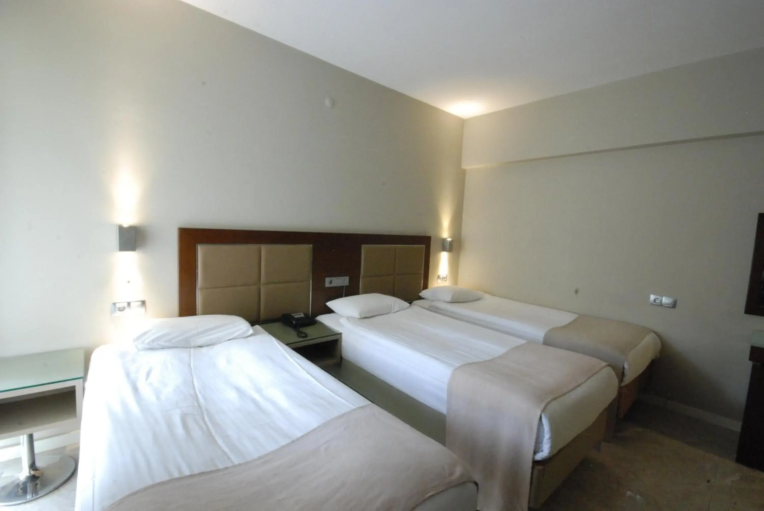 Standard Triple Room in HİTİT OTEL Standard Triple Room in HİTİT OTEL