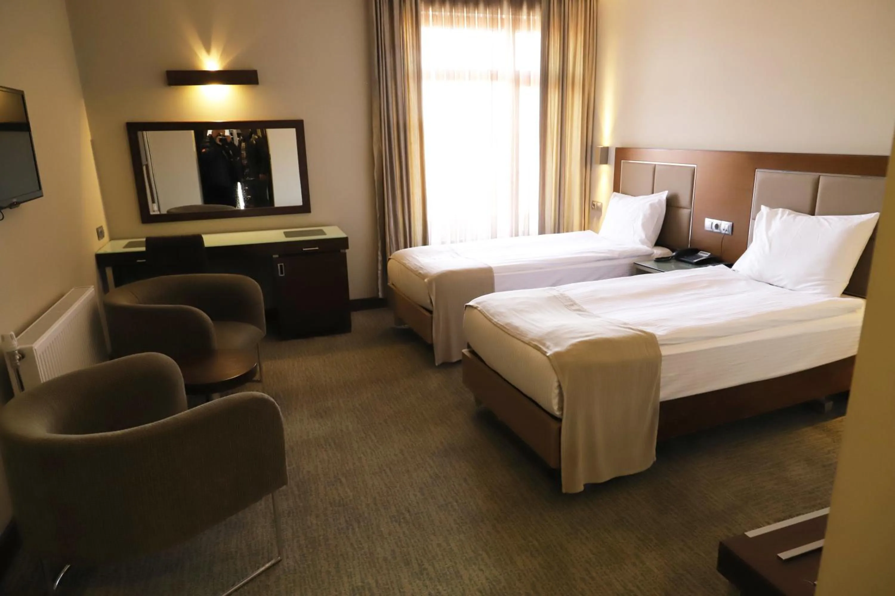 Photo of the whole room, Bed in HİTİT OTEL