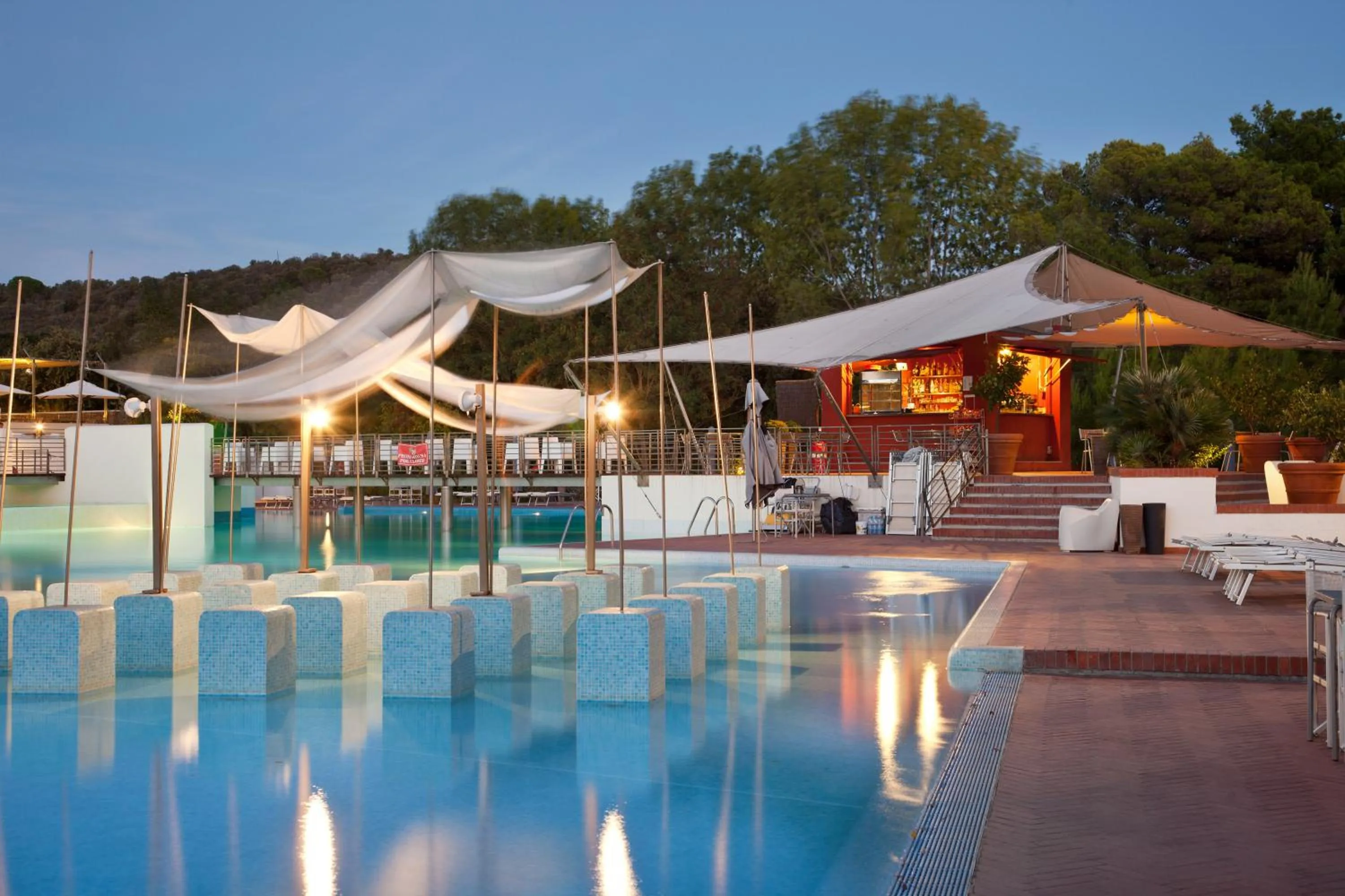 Swimming pool in Camping Village Rocchette