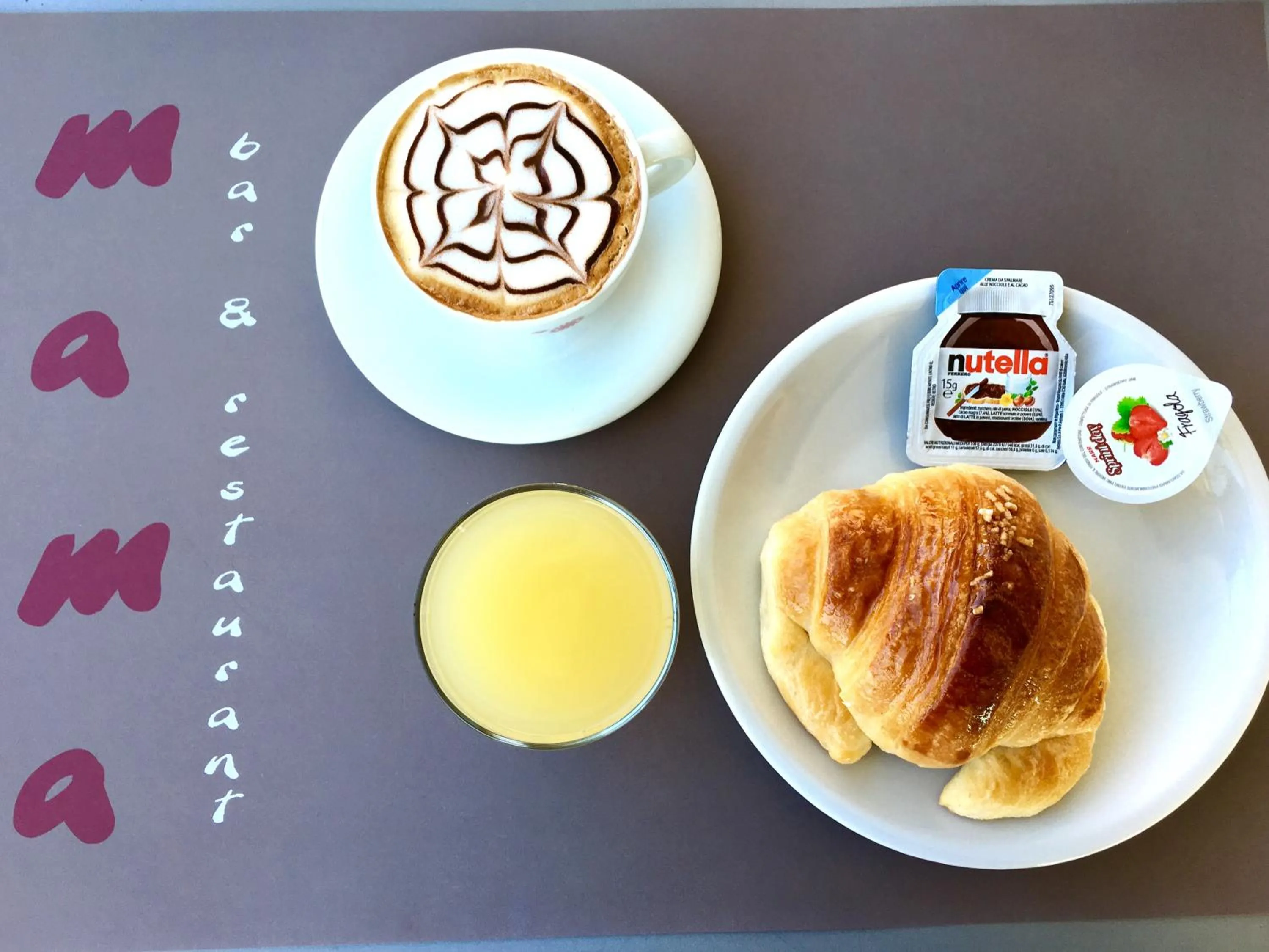 Breakfast in Camping Village Rocchette