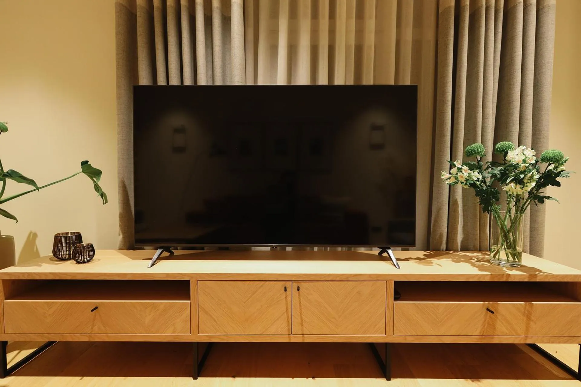 TV and multimedia in Mr(s)STiL Design Apartments