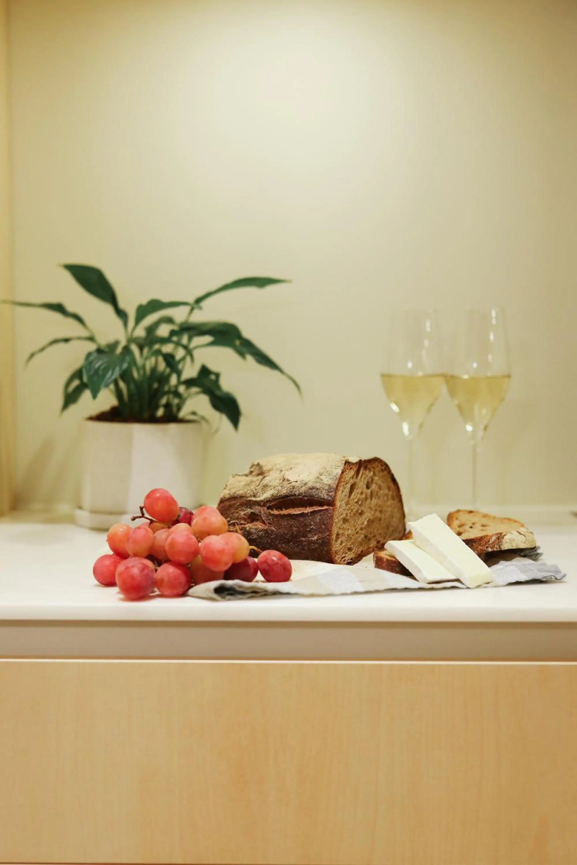 Decorative detail in Mr(s)STiL Design Apartments