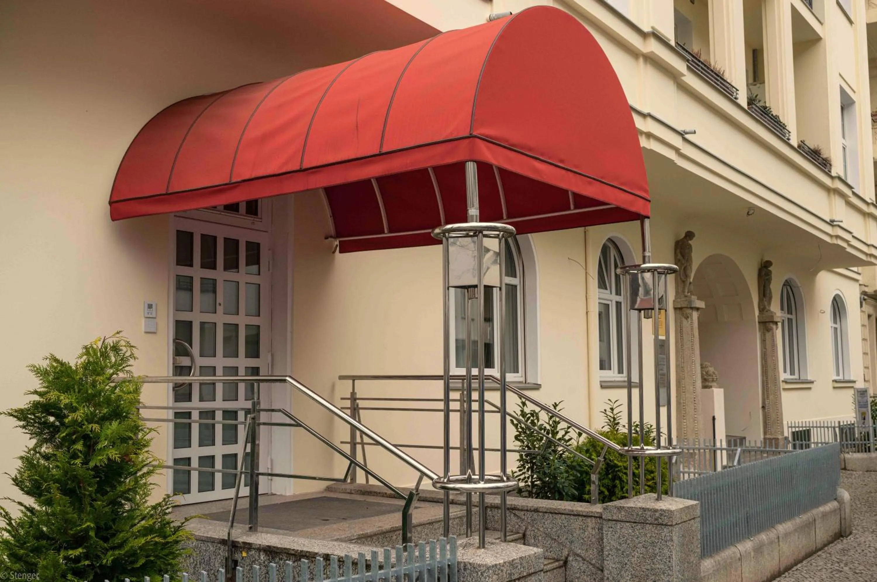 Property building in Mr(s)STiL Design Apartments