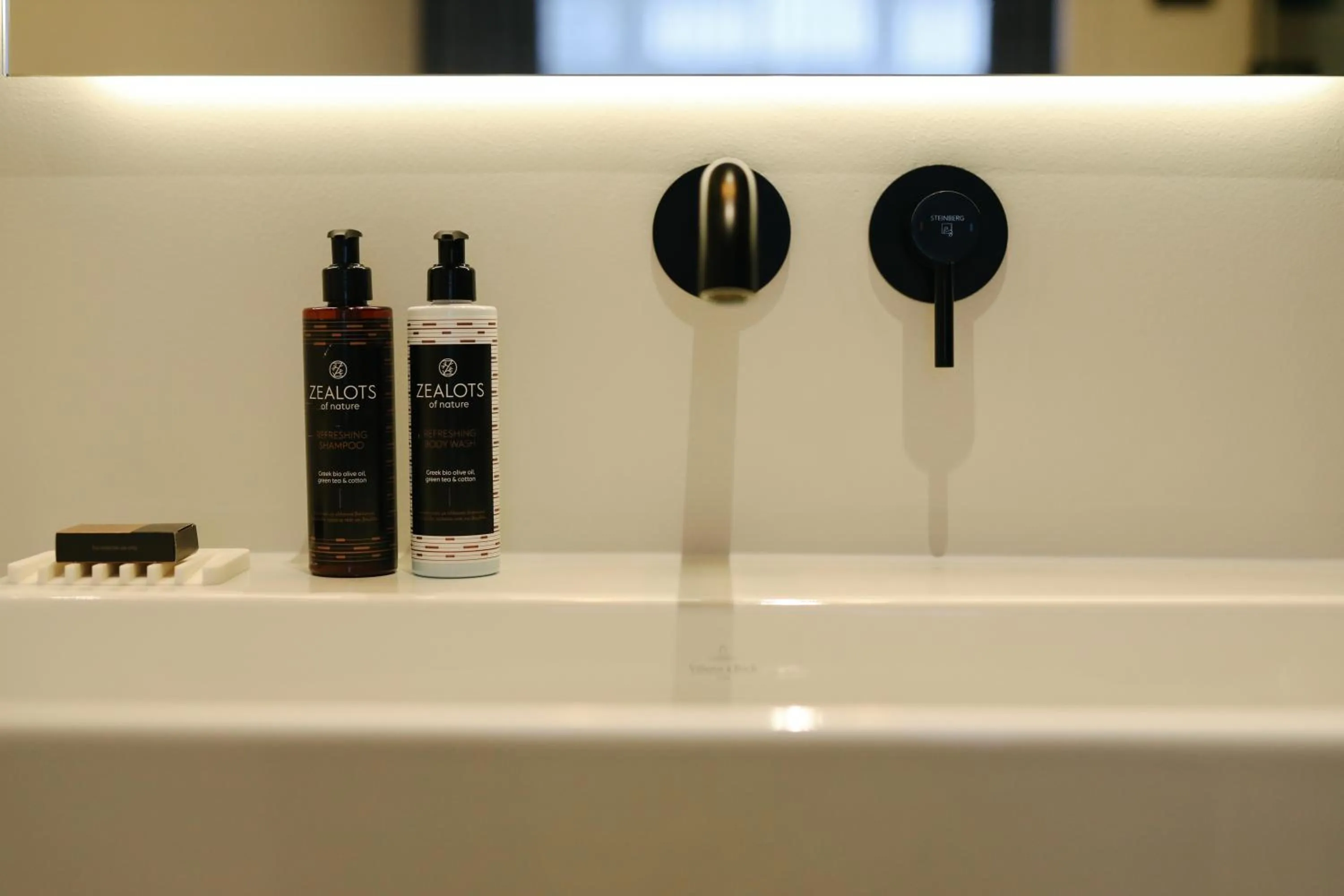 Bathroom in Mr(s)STiL Design Apartments