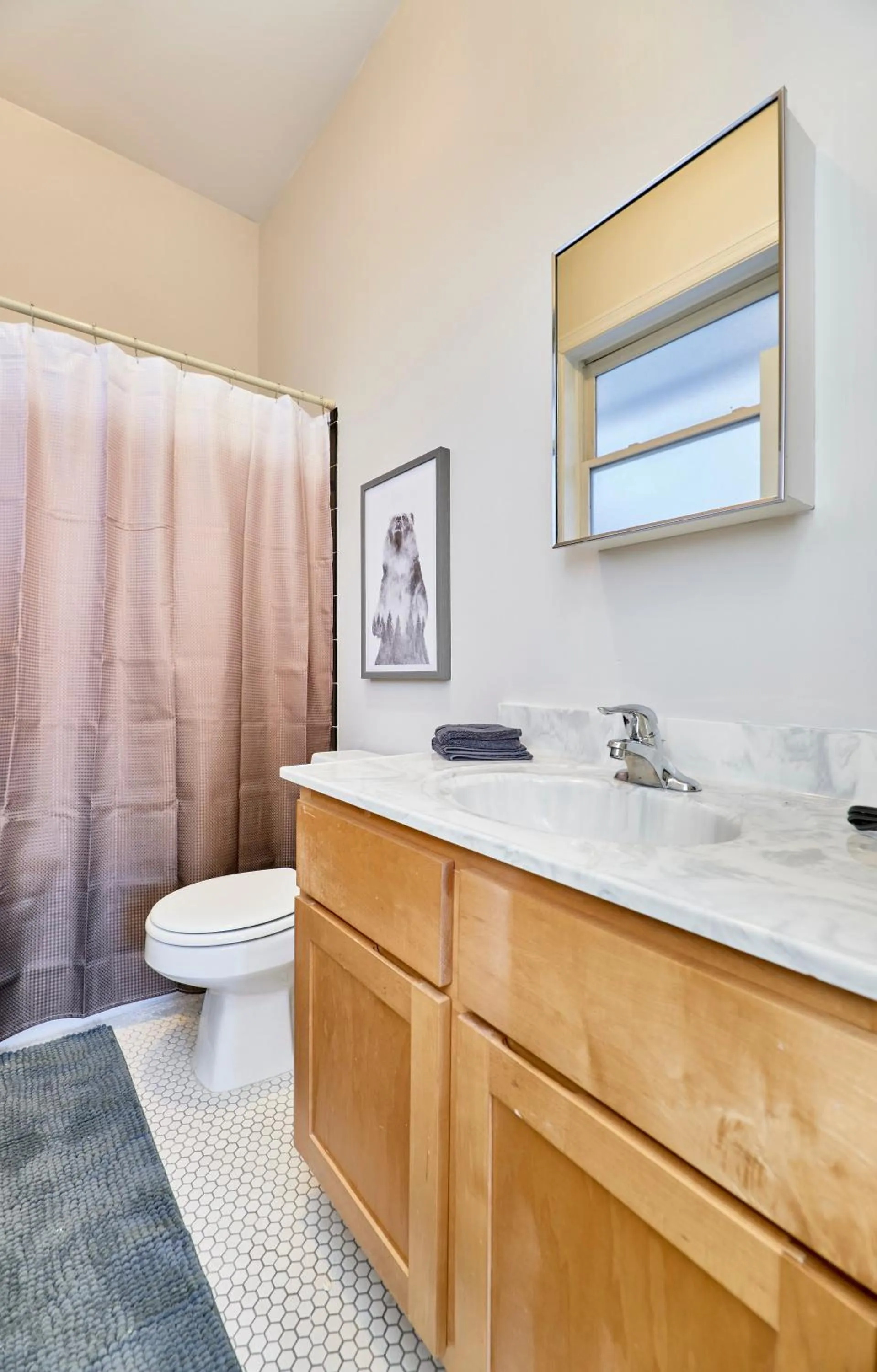 Toilet in WhiteHouse at Grand Central