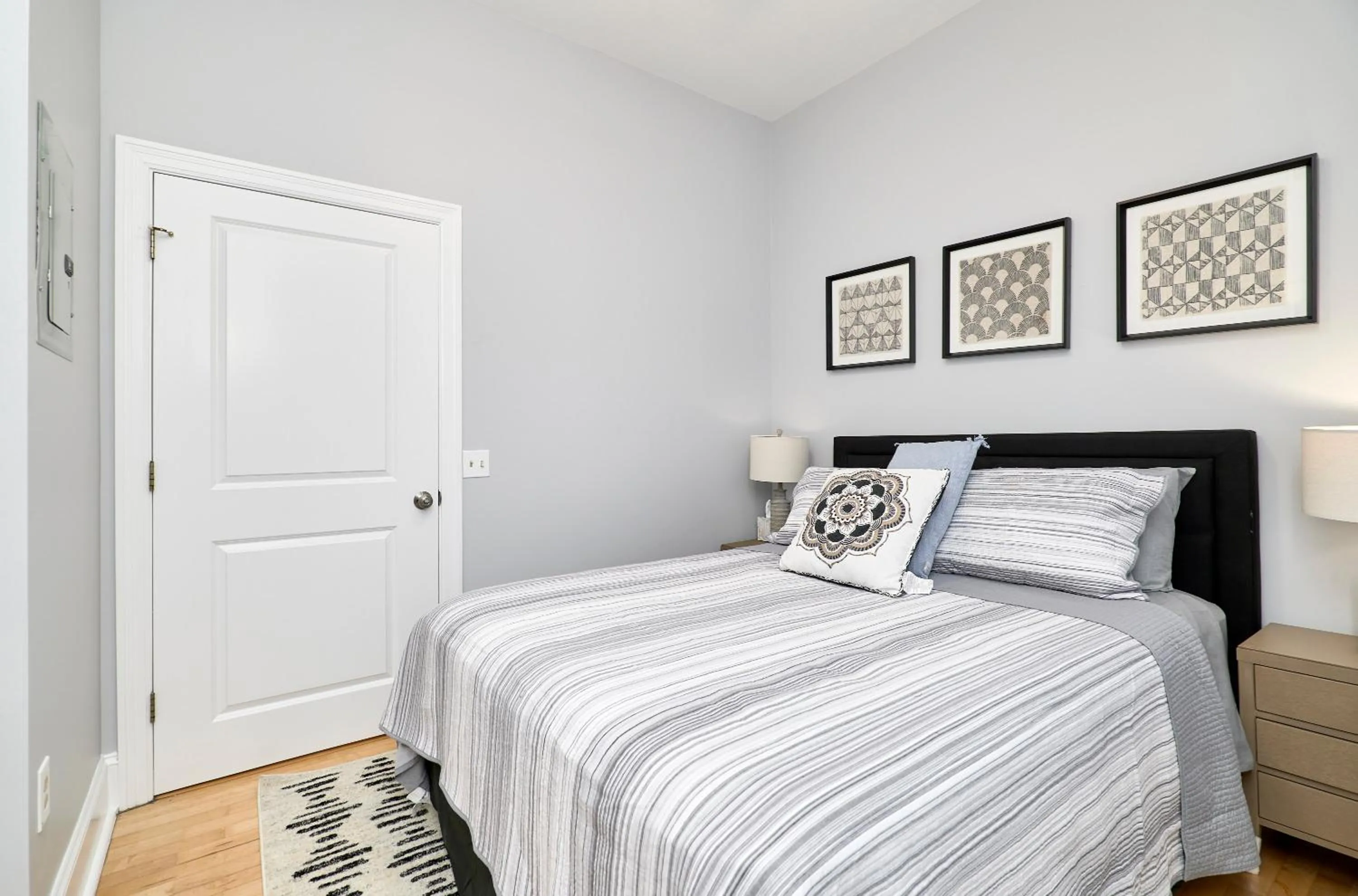 Bedroom, Bed in WhiteHouse at Grand Central