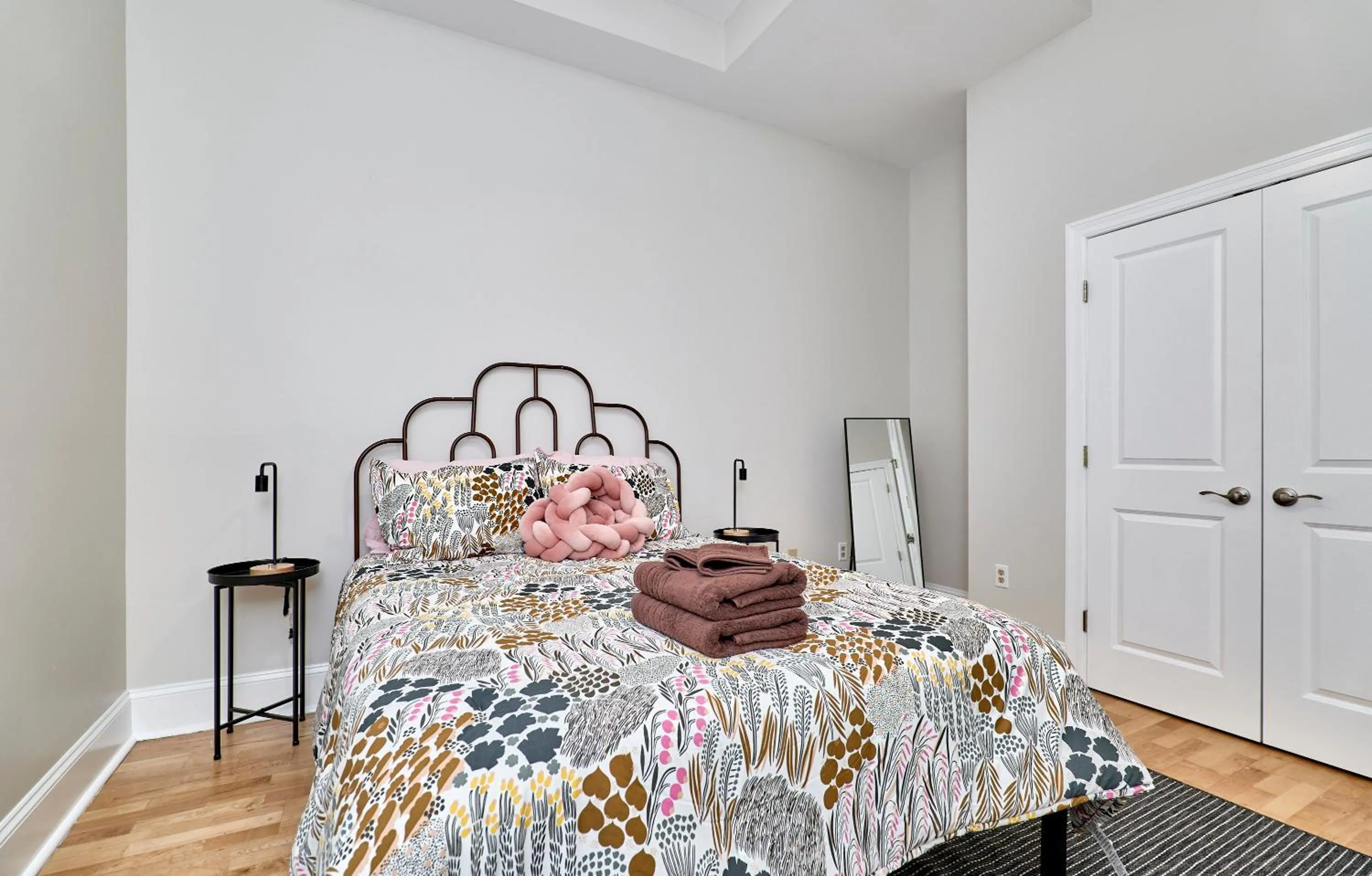 Bed in WhiteHouse at Grand Central