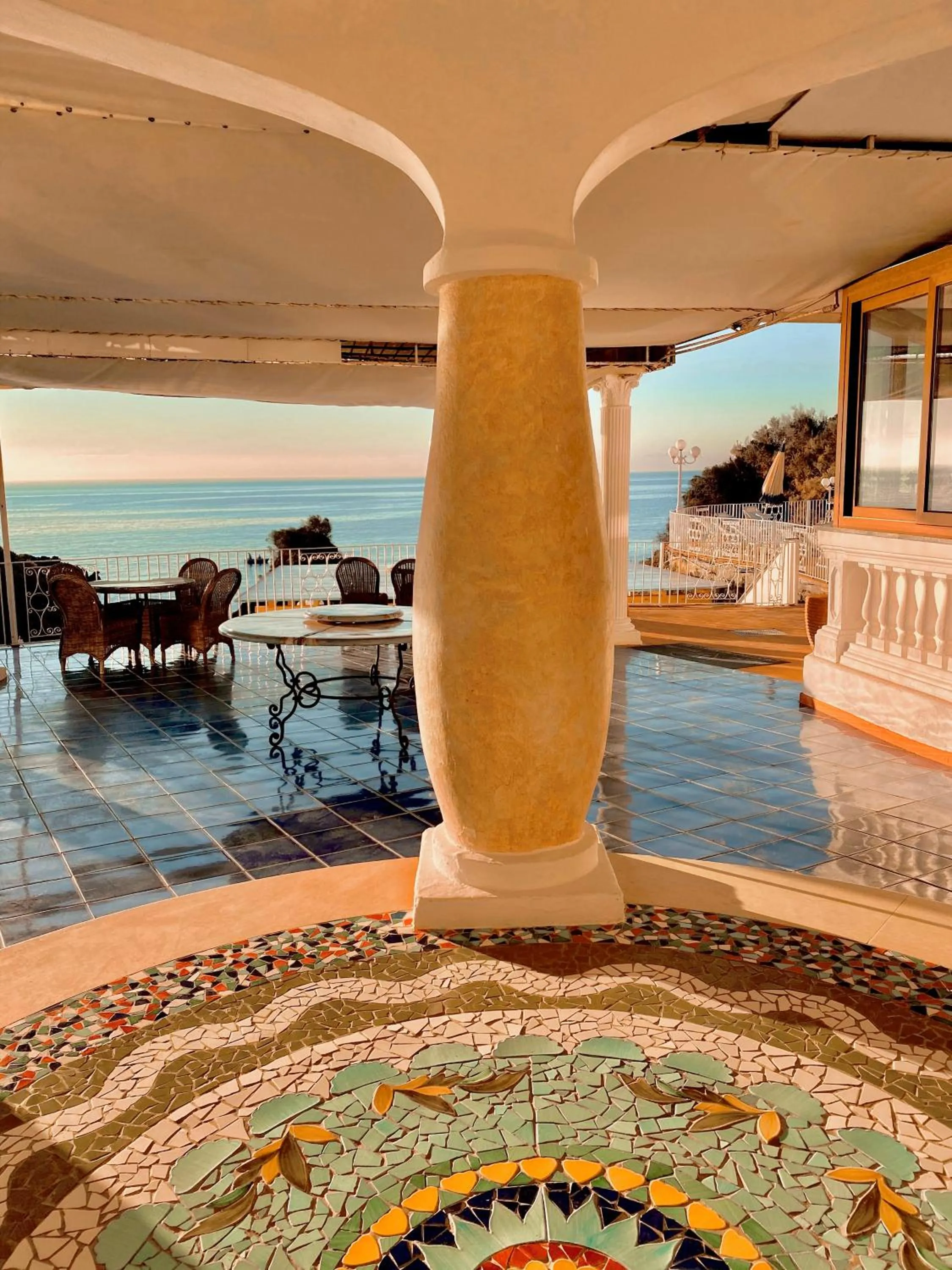 Lobby or reception in Strand Hotel Delfini