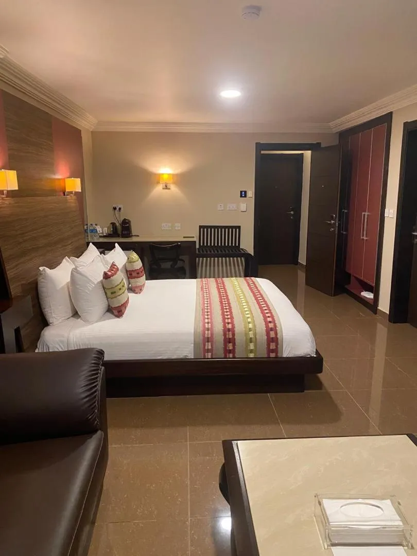Photo of the whole room, Bed in Home Suites Boutique Hotel Freetown