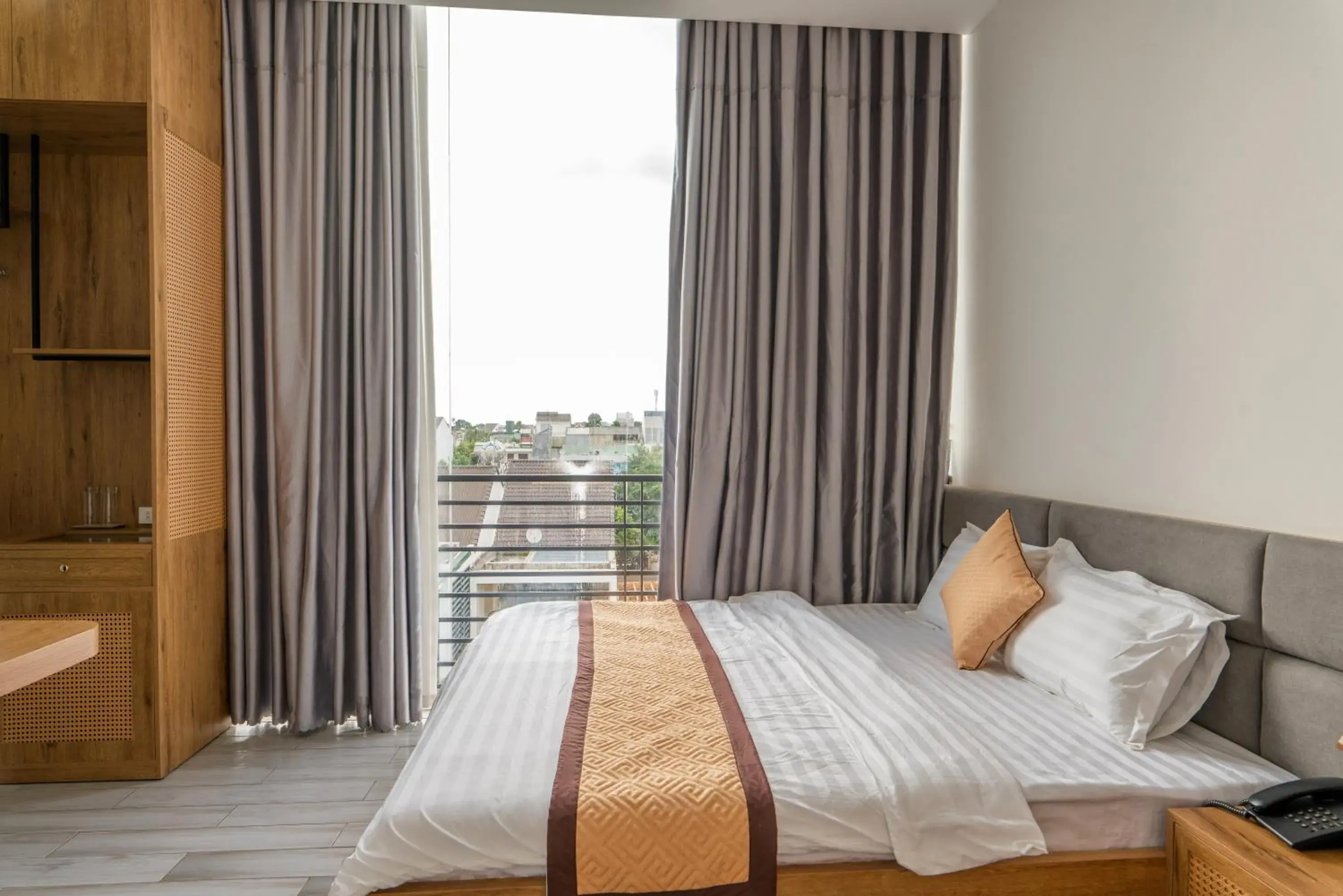 Suite in Khang Hy Hotel Suite in Khang Hy Hotel