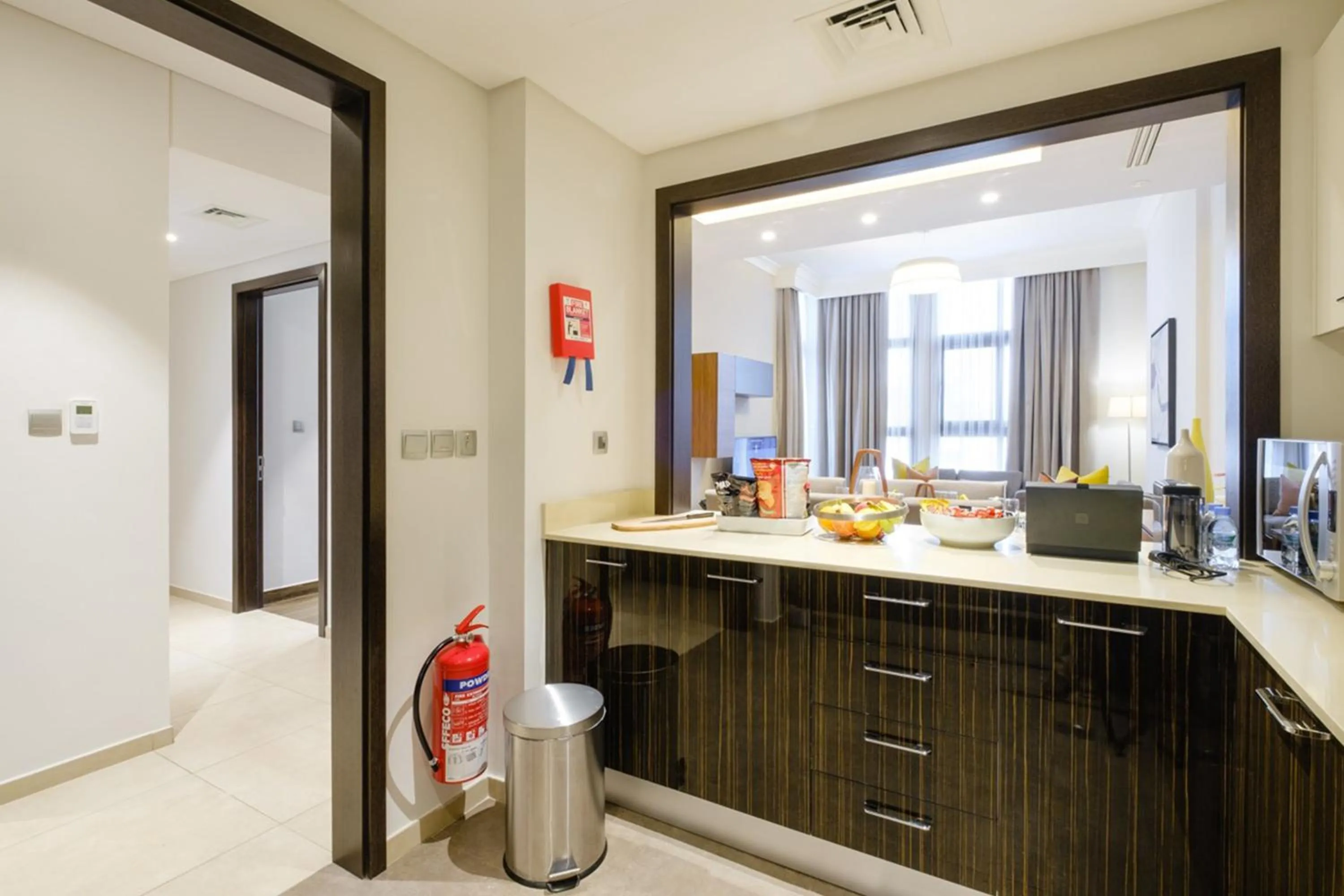 Kitchen or kitchenette in Le Mirage Downtown