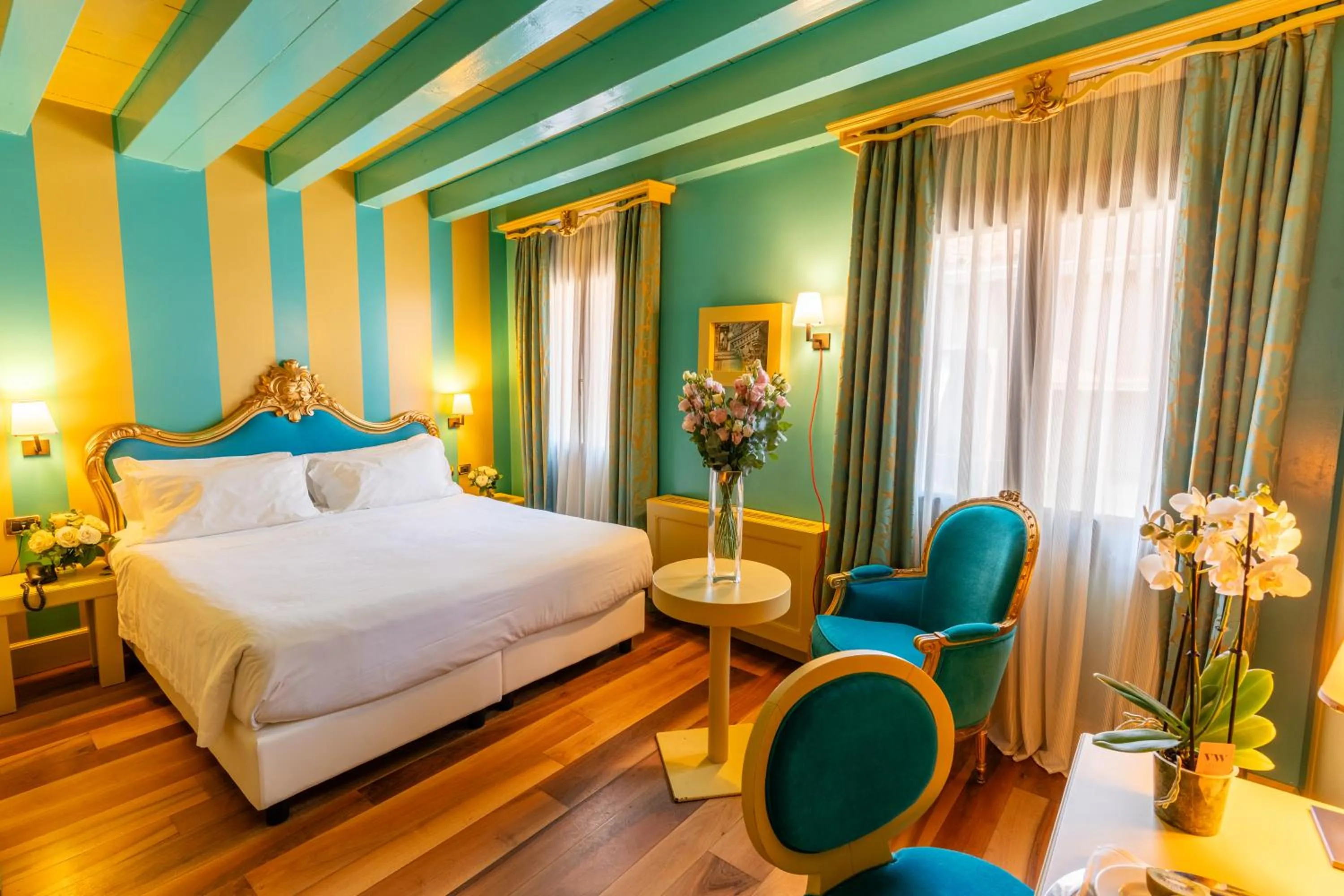 Photo of the whole room, Bed in Hotel Ca' Zusto Venezia