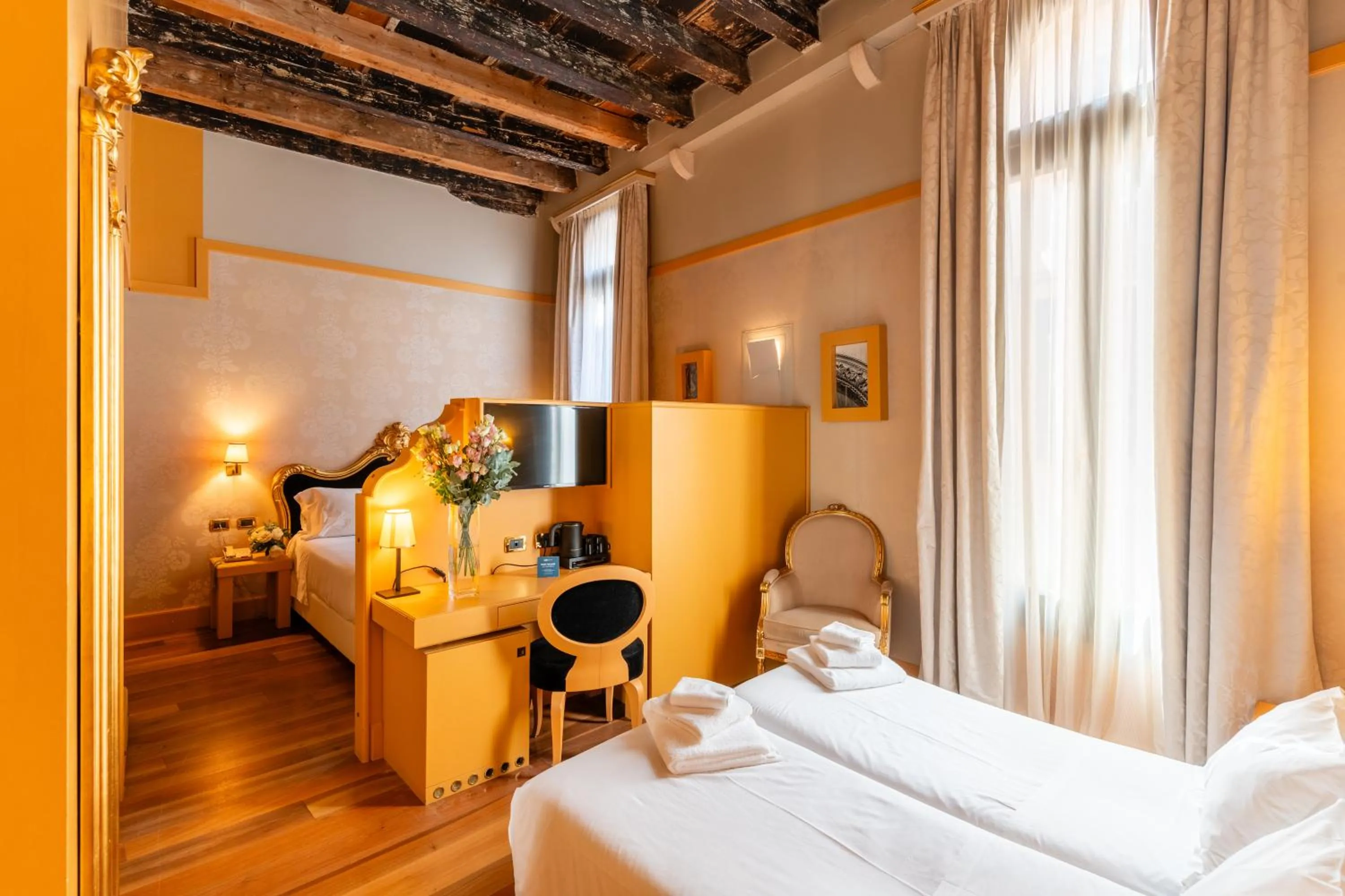 Bedroom, Bed in Hotel Ca' Zusto Venezia