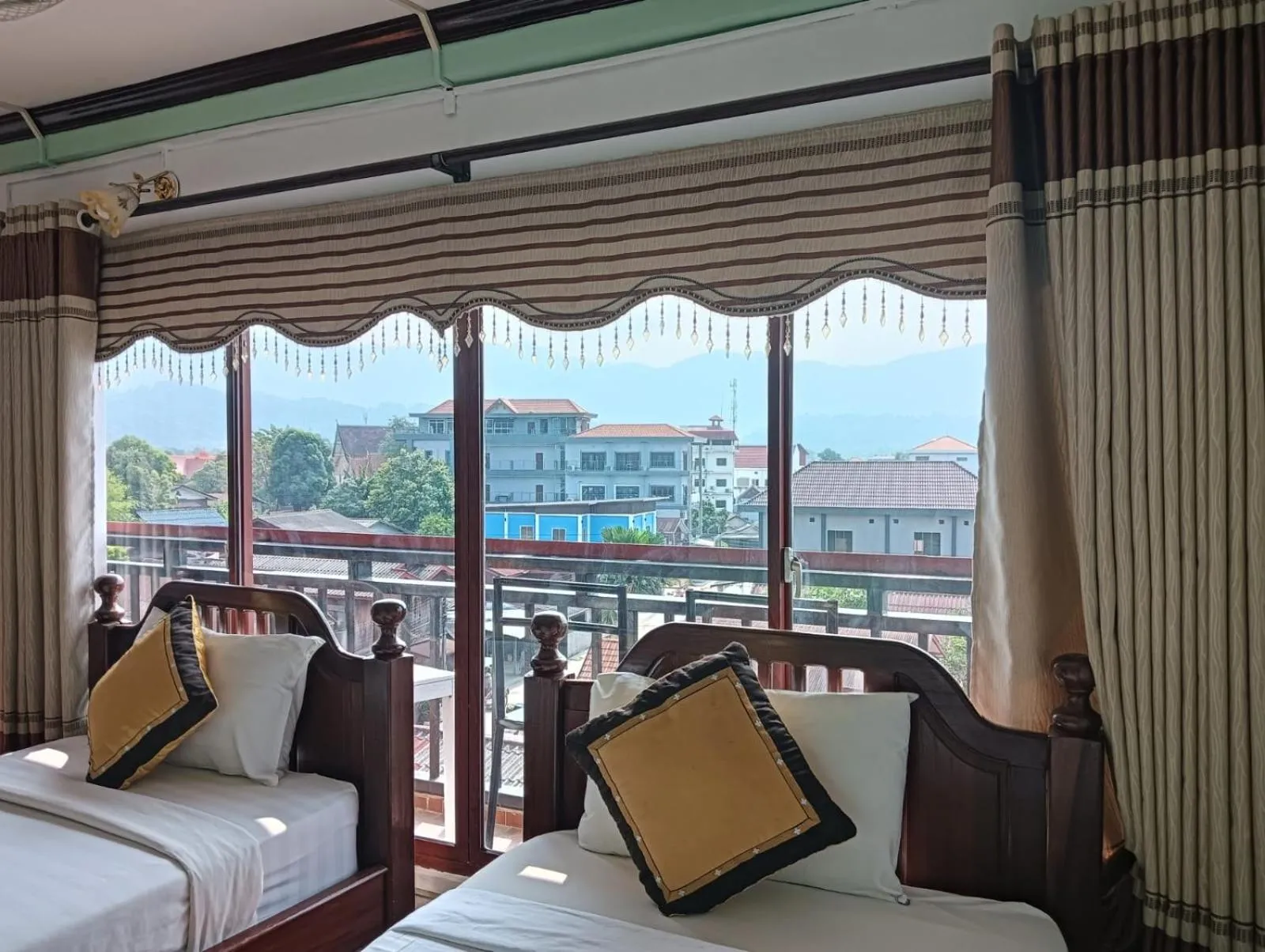 Twin Room with City View - single occupancy in Bountang Mountain View Riverside Hotel