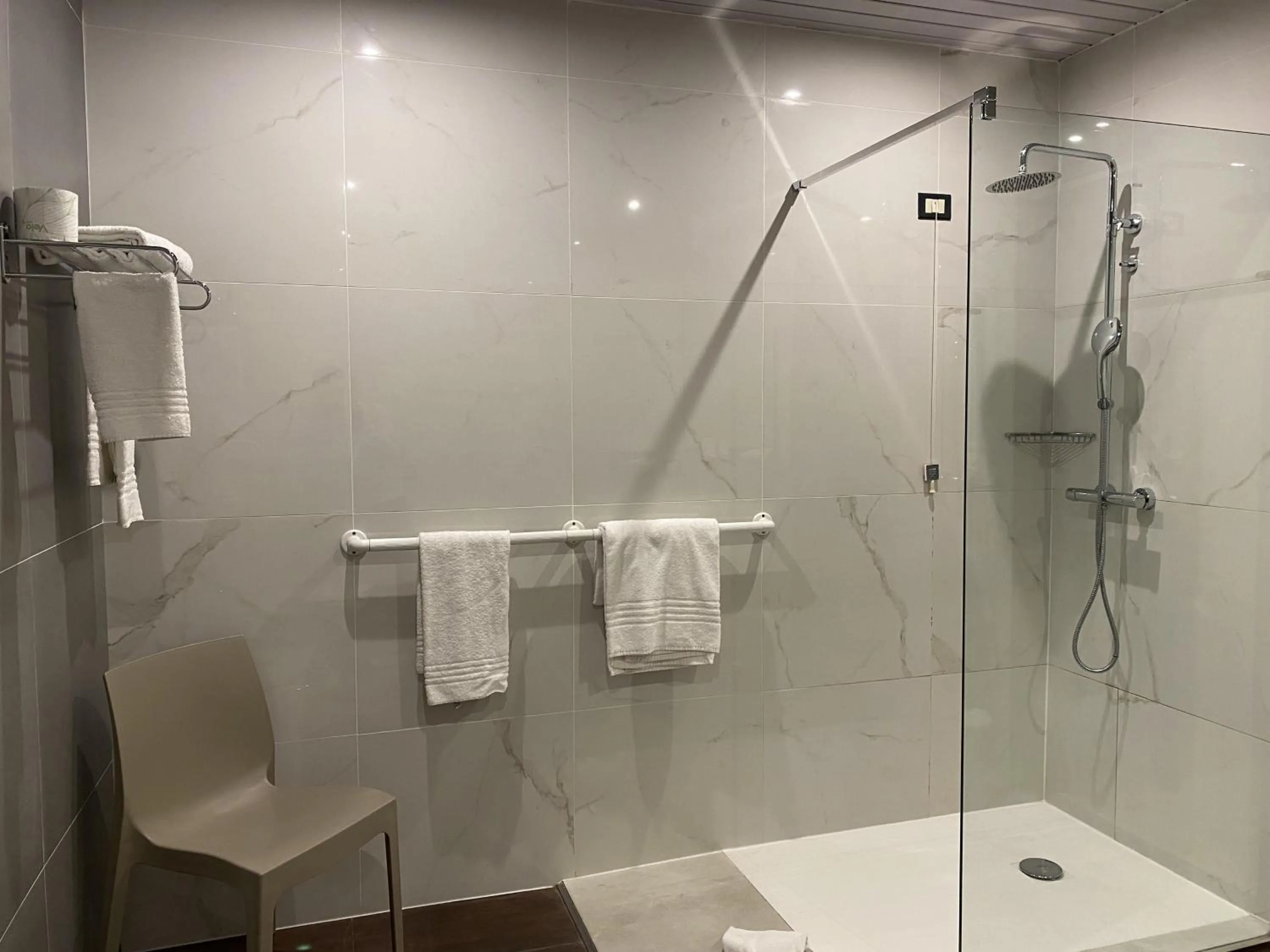 Bathroom in Best Western Modena District