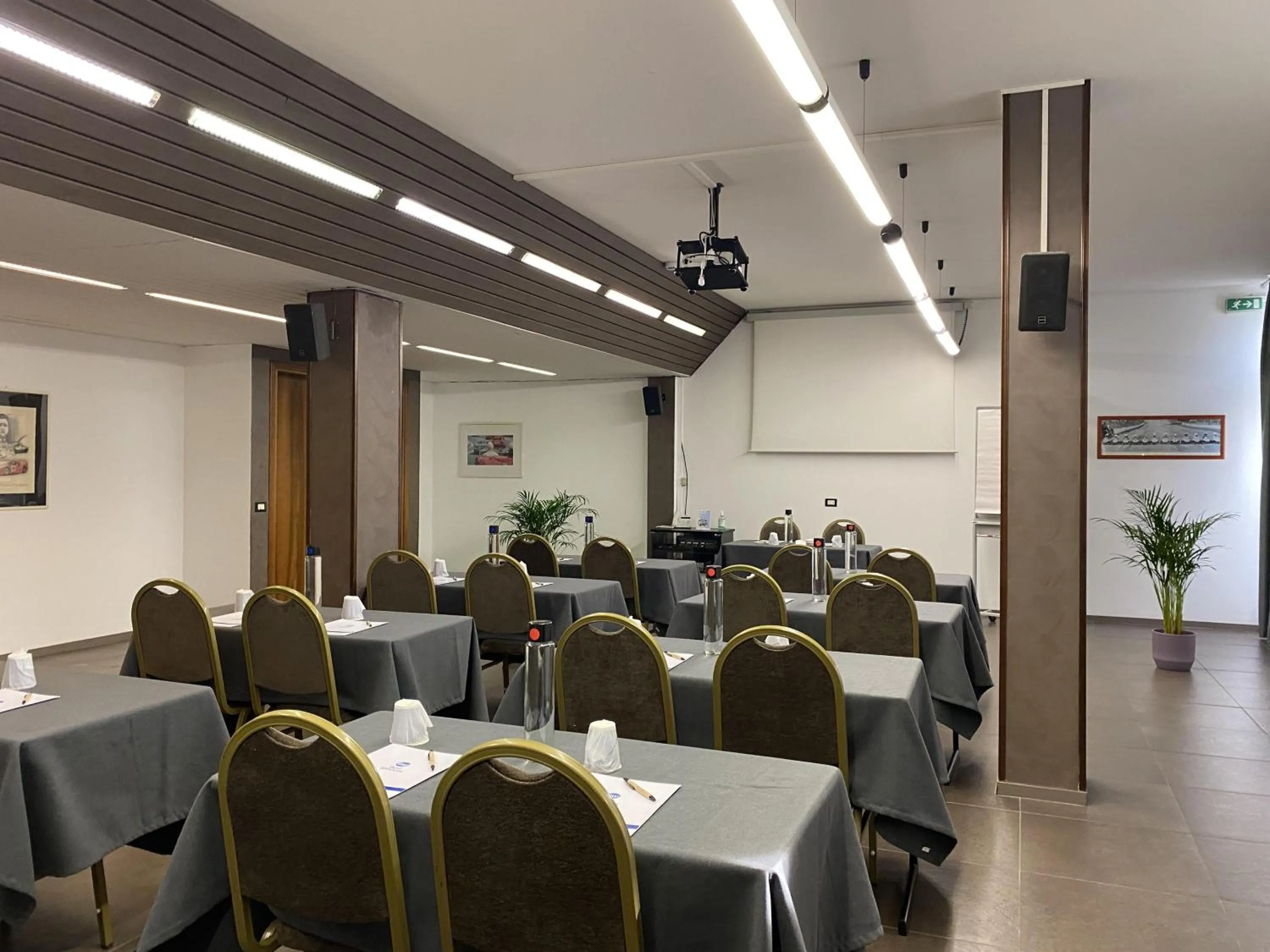 Meeting/conference room in Best Western Modena District