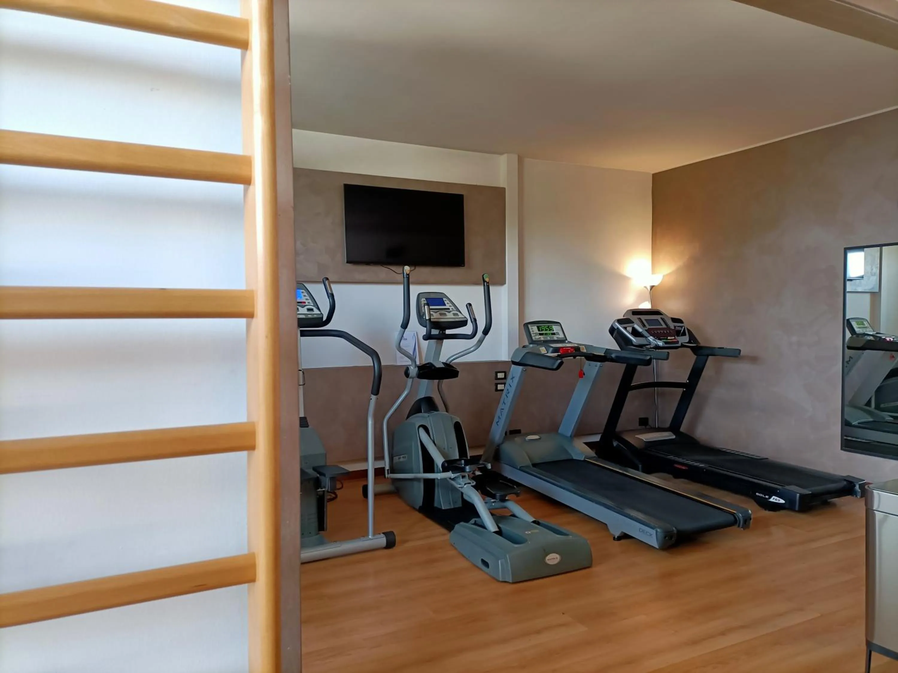 Fitness centre/facilities in Best Western Modena District
