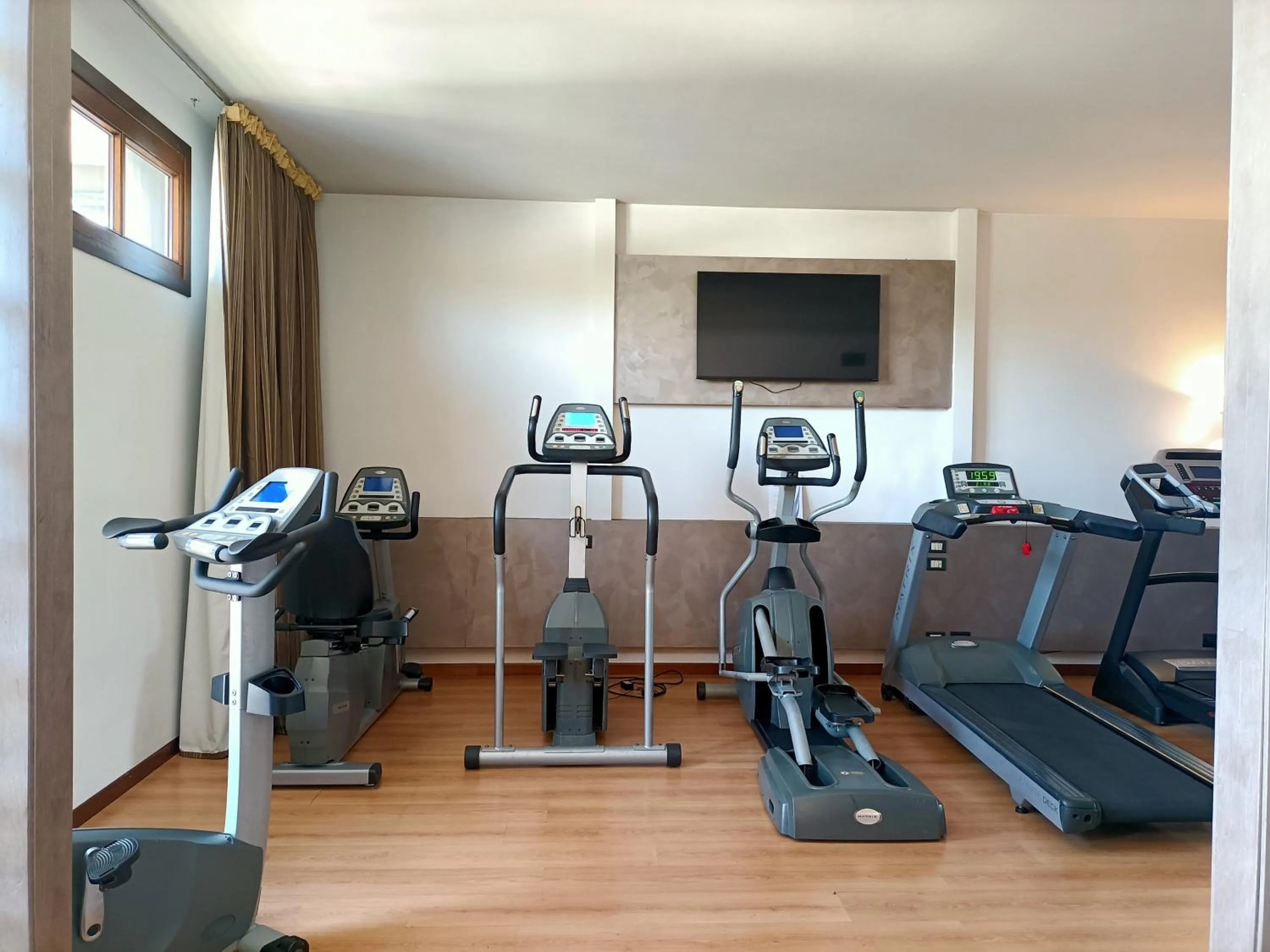 Fitness centre/facilities in Best Western Modena District