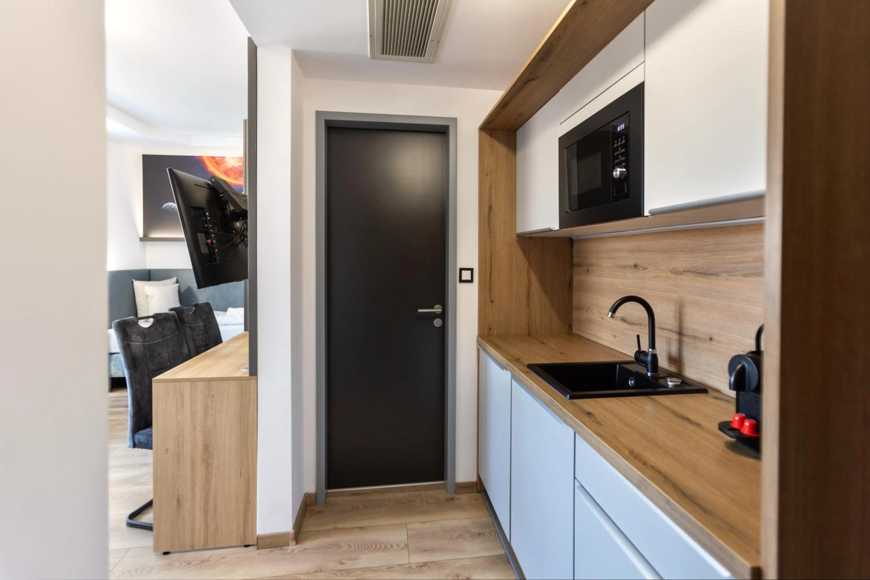 TV and multimedia in R73 Residences