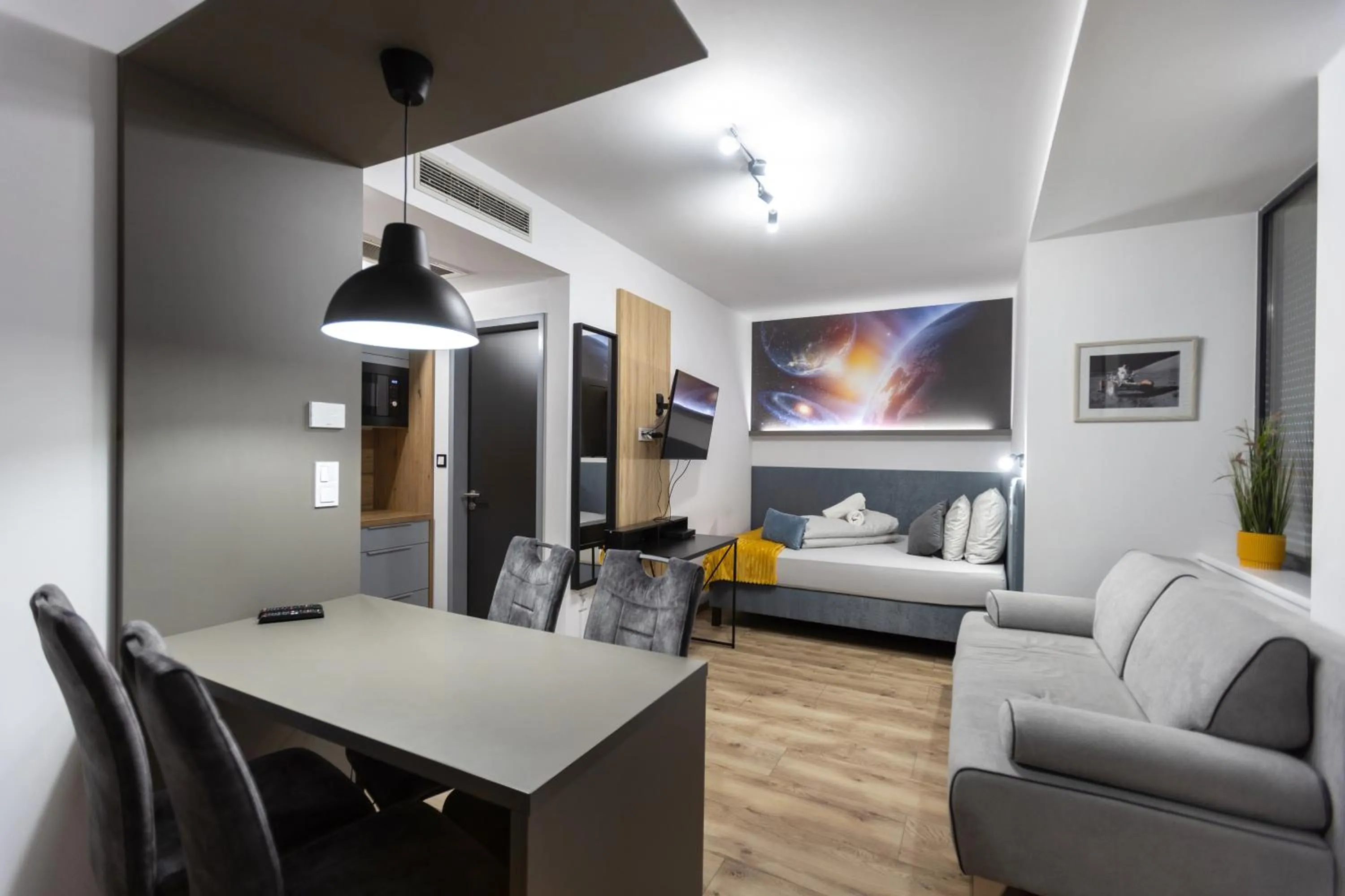 TV and multimedia in R73 Residences