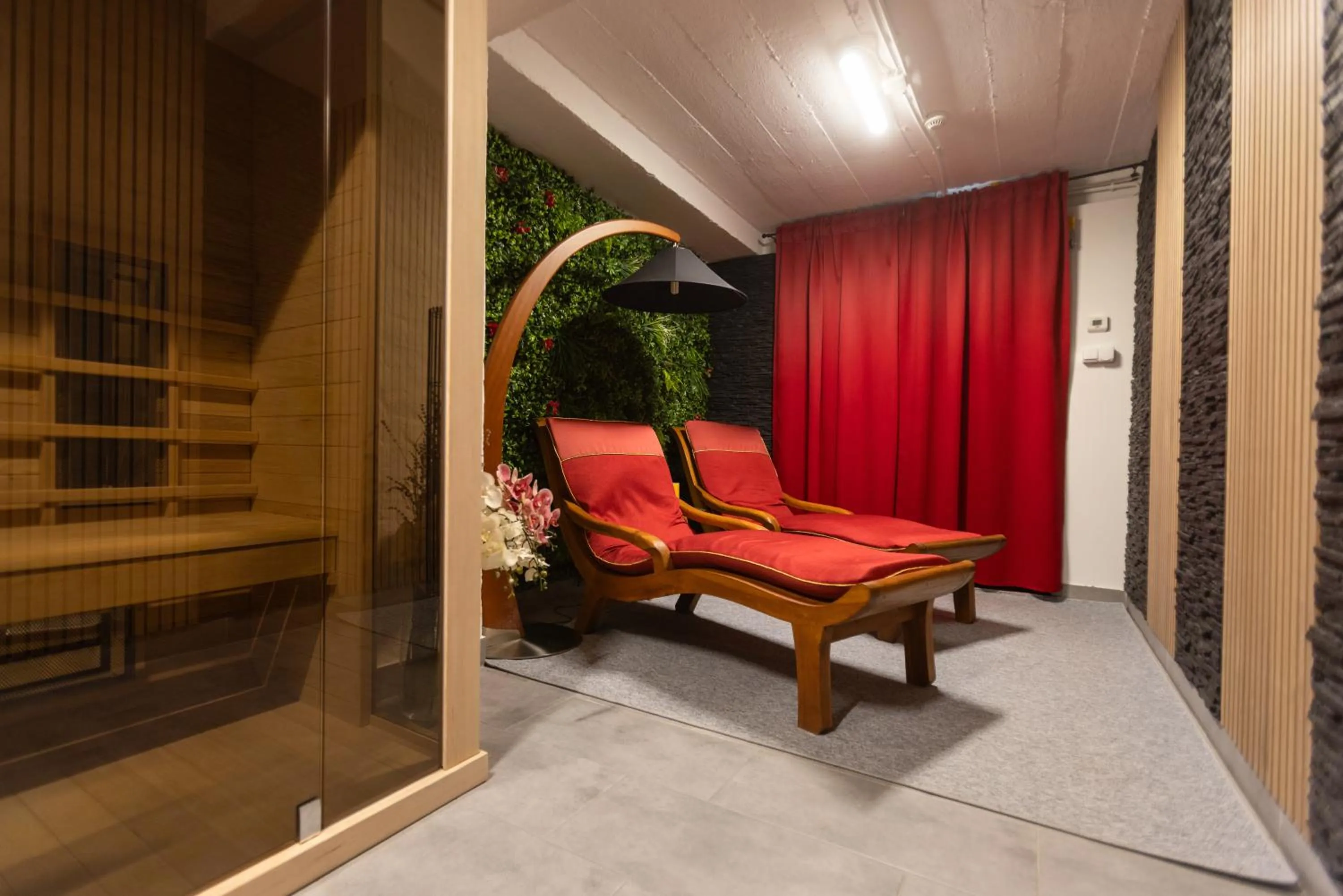 Sauna in R73 Residences