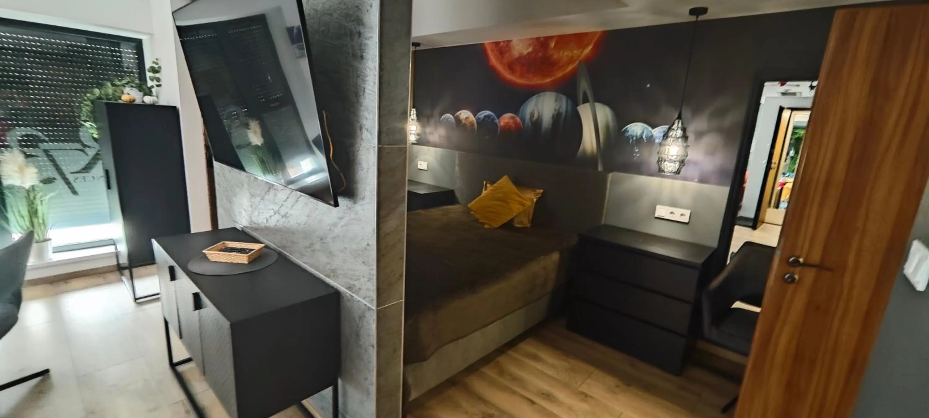 Bedroom in R73 Residences