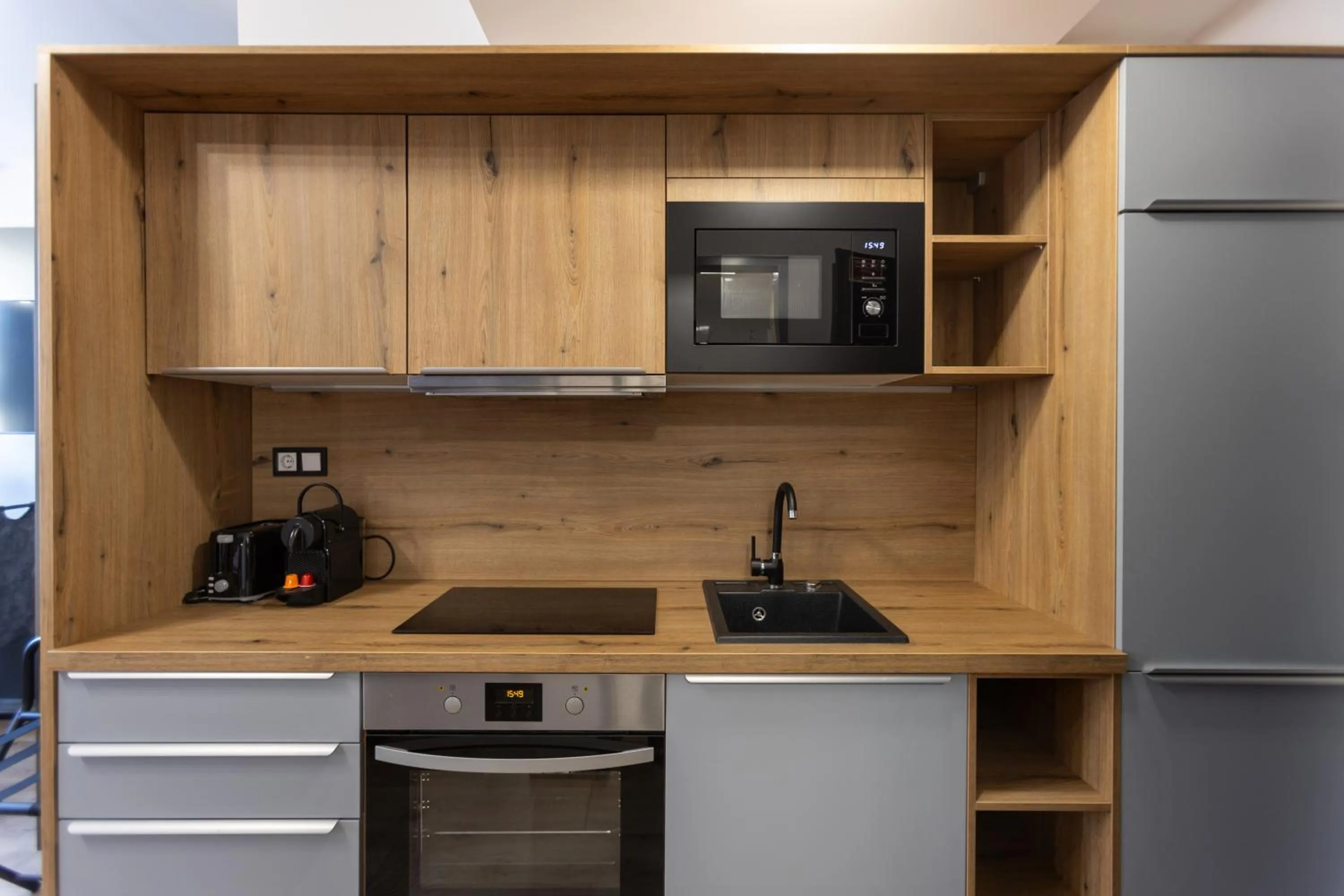 Coffee/tea facilities in R73 Residences