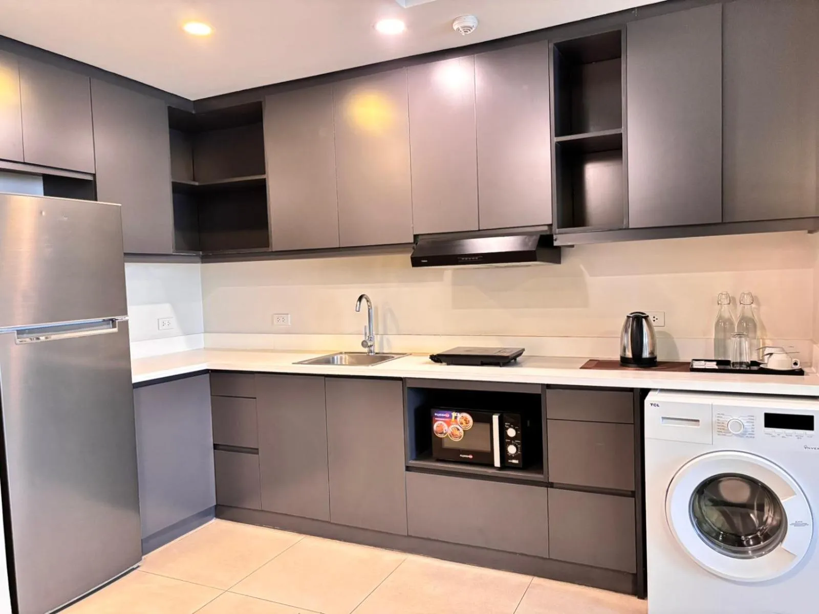 Kitchen or kitchenette in The Residences at BCCT