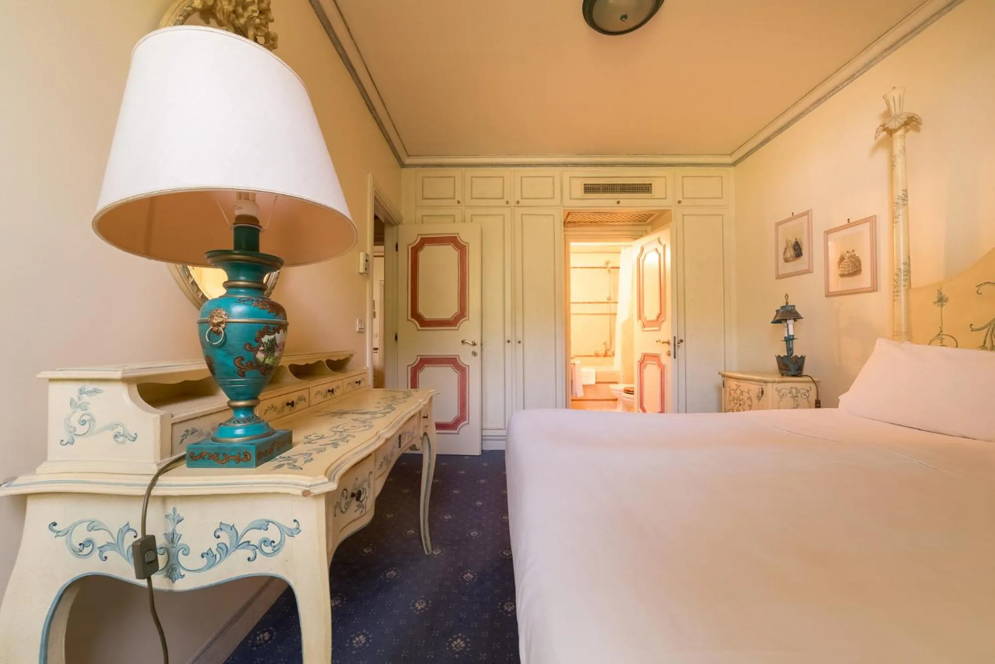 Photo of the whole room, Bed in DB Villas Le Ville del Lido Resort