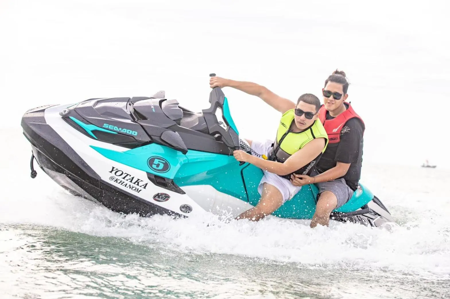 Day in Yotaka Khanom