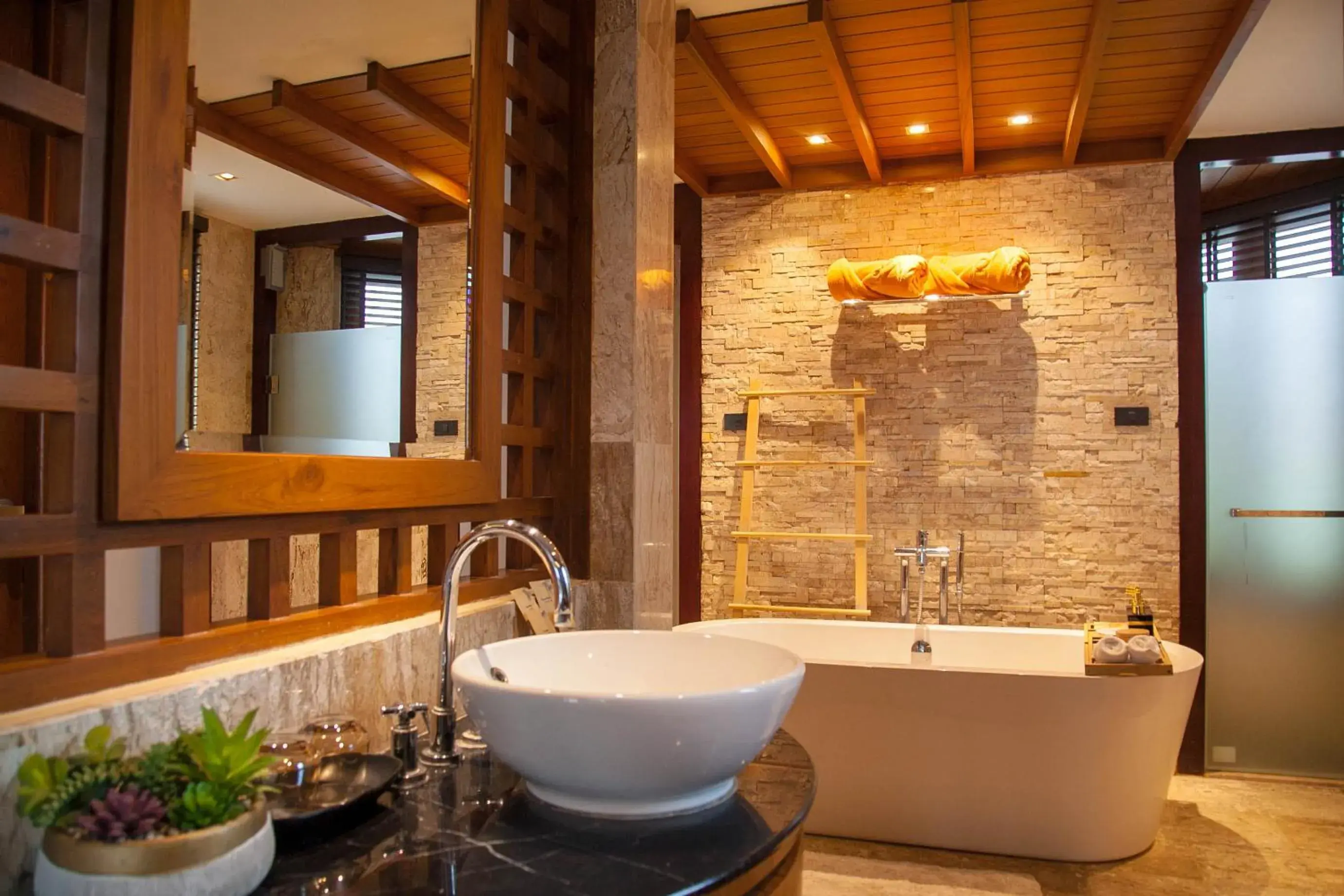 Deluxe Double Room with Bath in Yotaka Khanom Deluxe Double Room with Bath in Yotaka Khanom