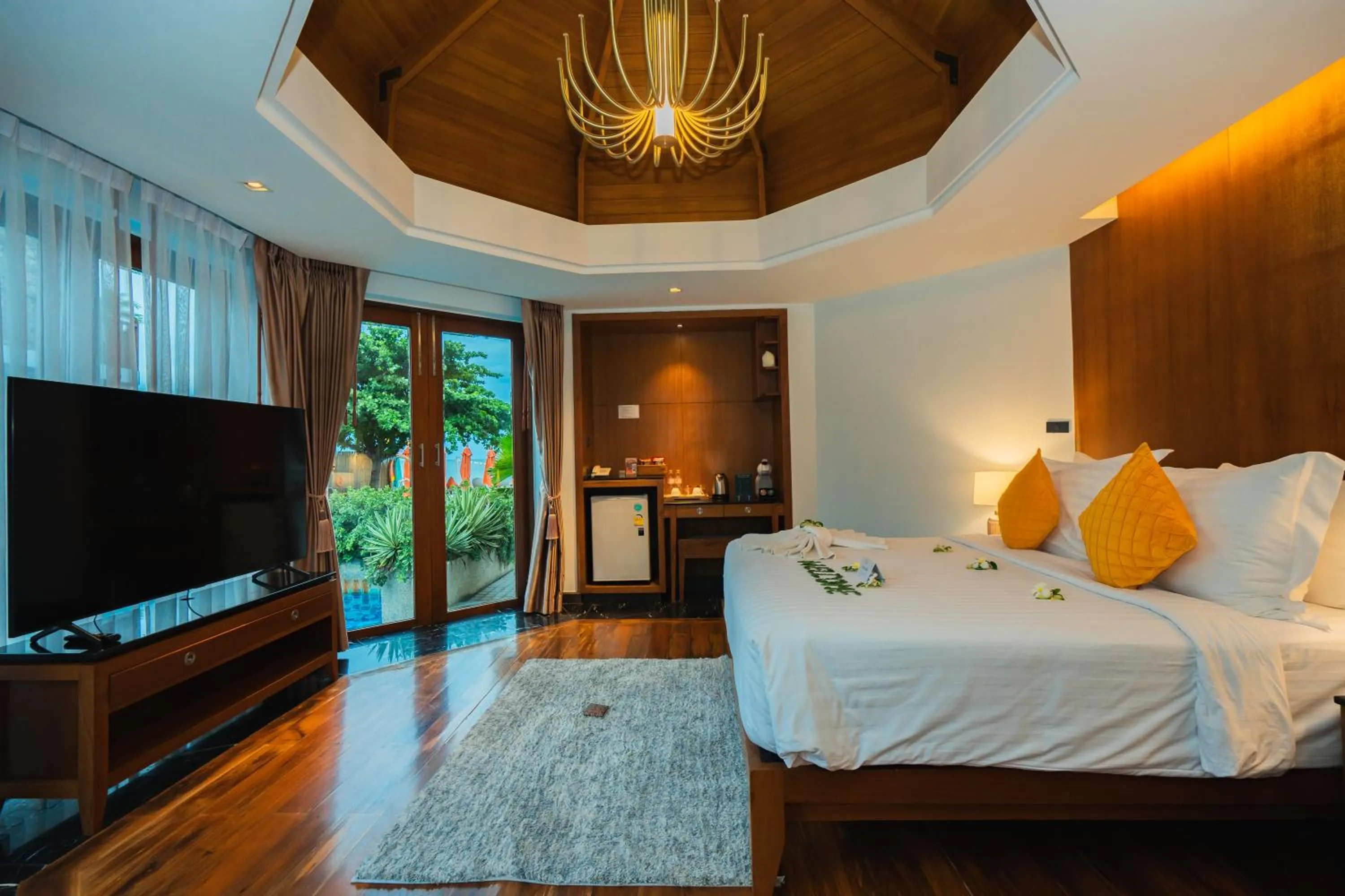 Bedroom, Bed in Yotaka Khanom