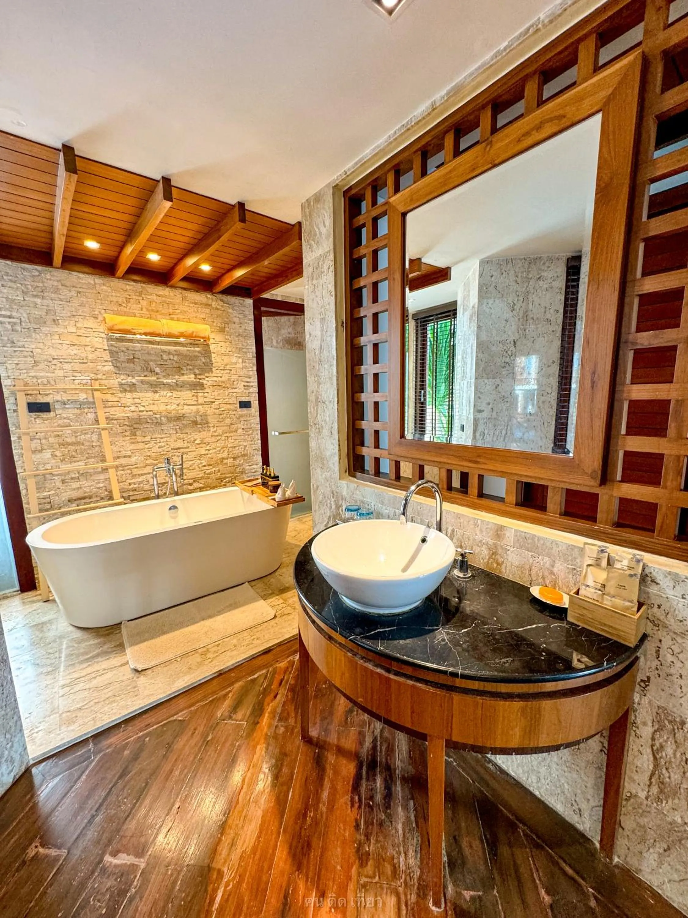 Bathroom in Yotaka Khanom