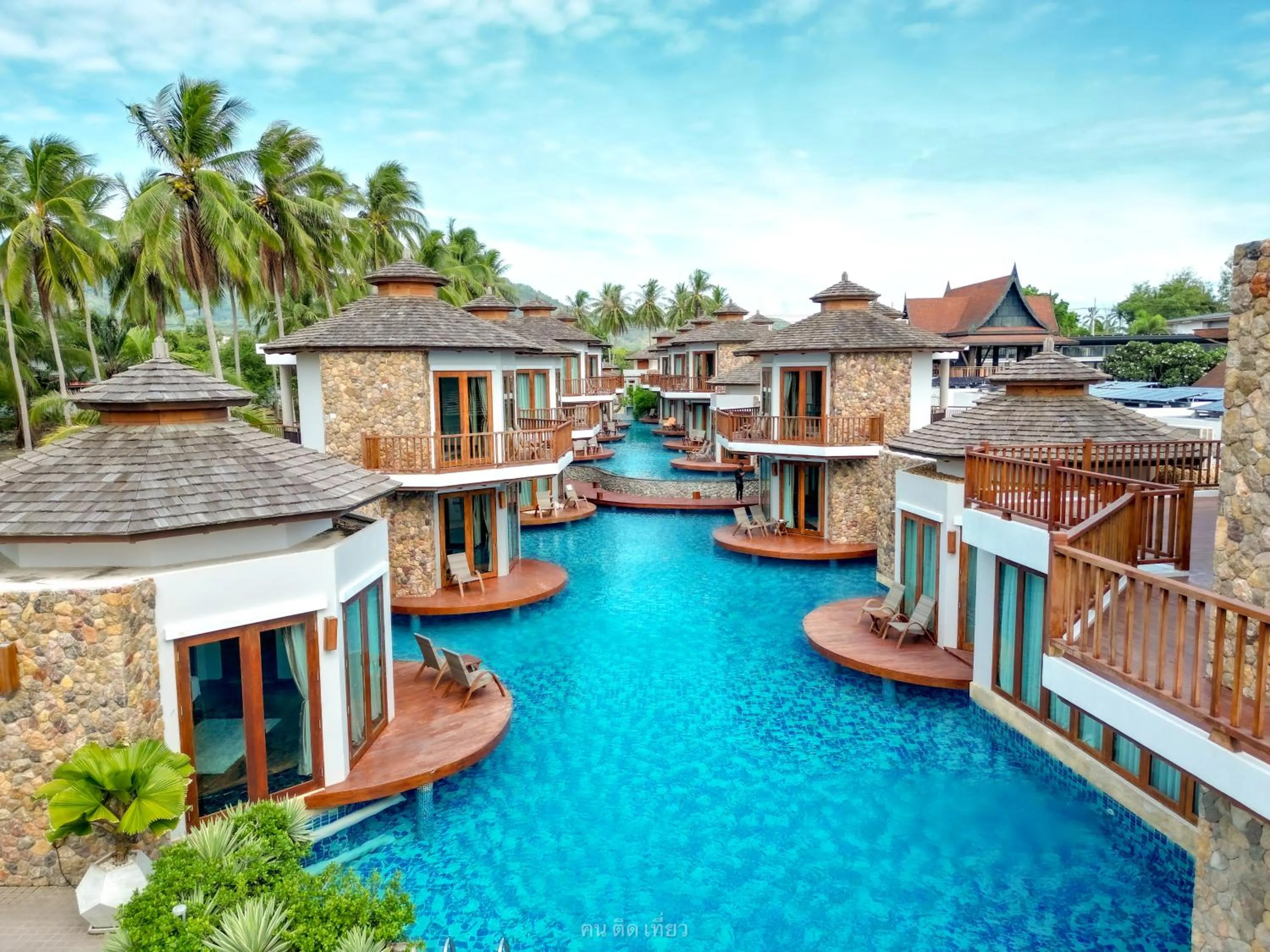 Property building in Yotaka Khanom