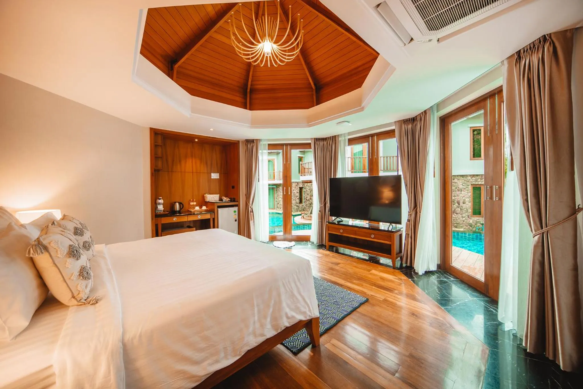 Bedroom, Bed in Yotaka Khanom