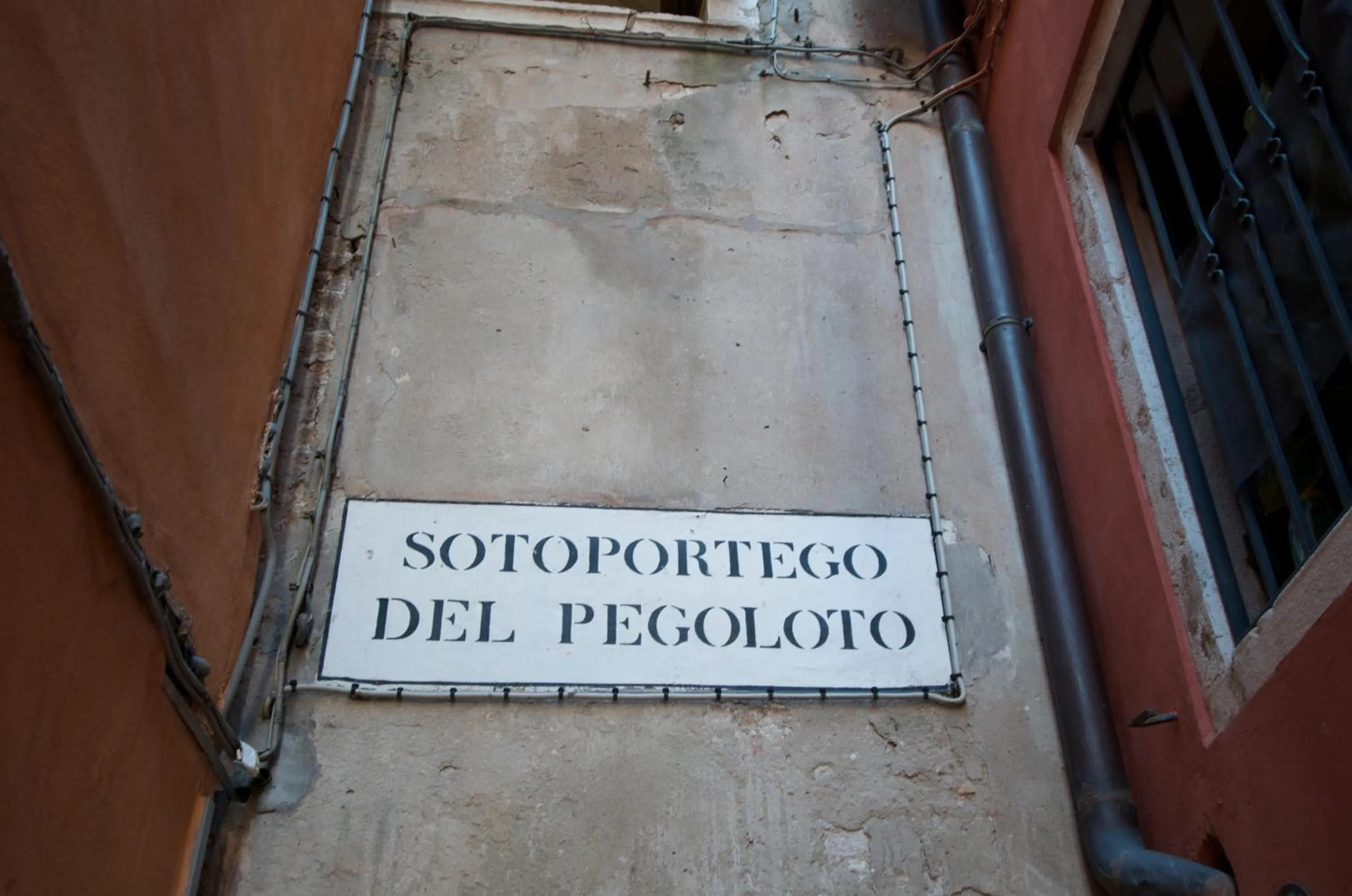 Facade/entrance in Al Portico Guest House