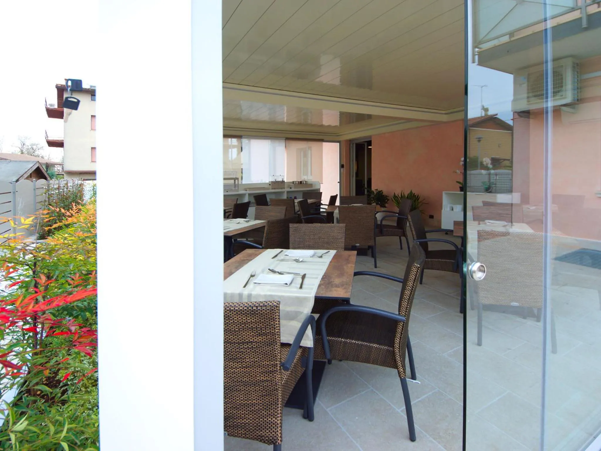 Communal lounge/ TV room in Hotel Clarin 14 by Dori