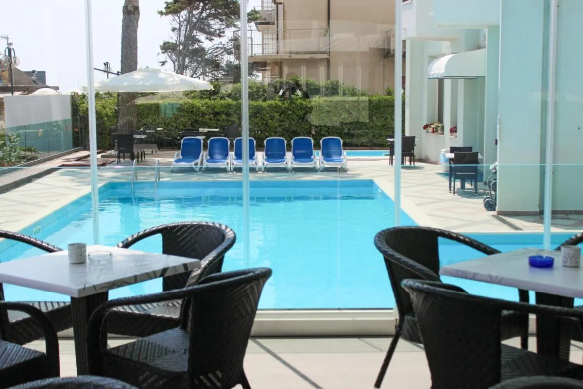 Balcony/Terrace in Hotel Niagara