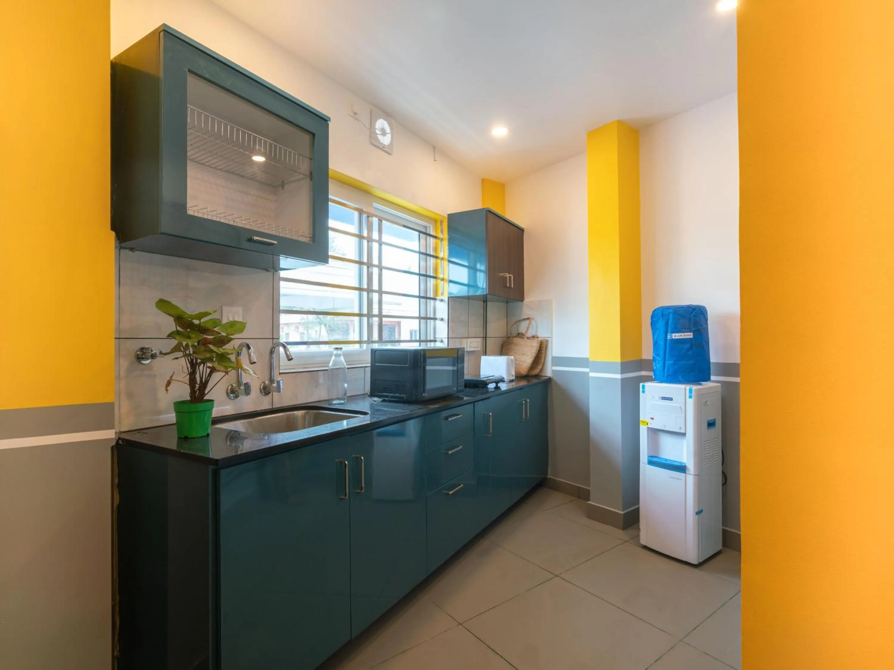 oven in The Hosteller Fort Kochi