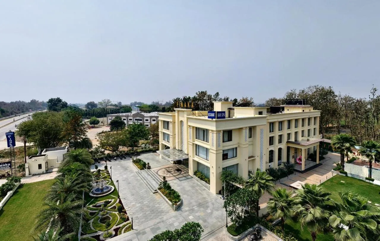 Property building in Pinaka Hotels & Resorts