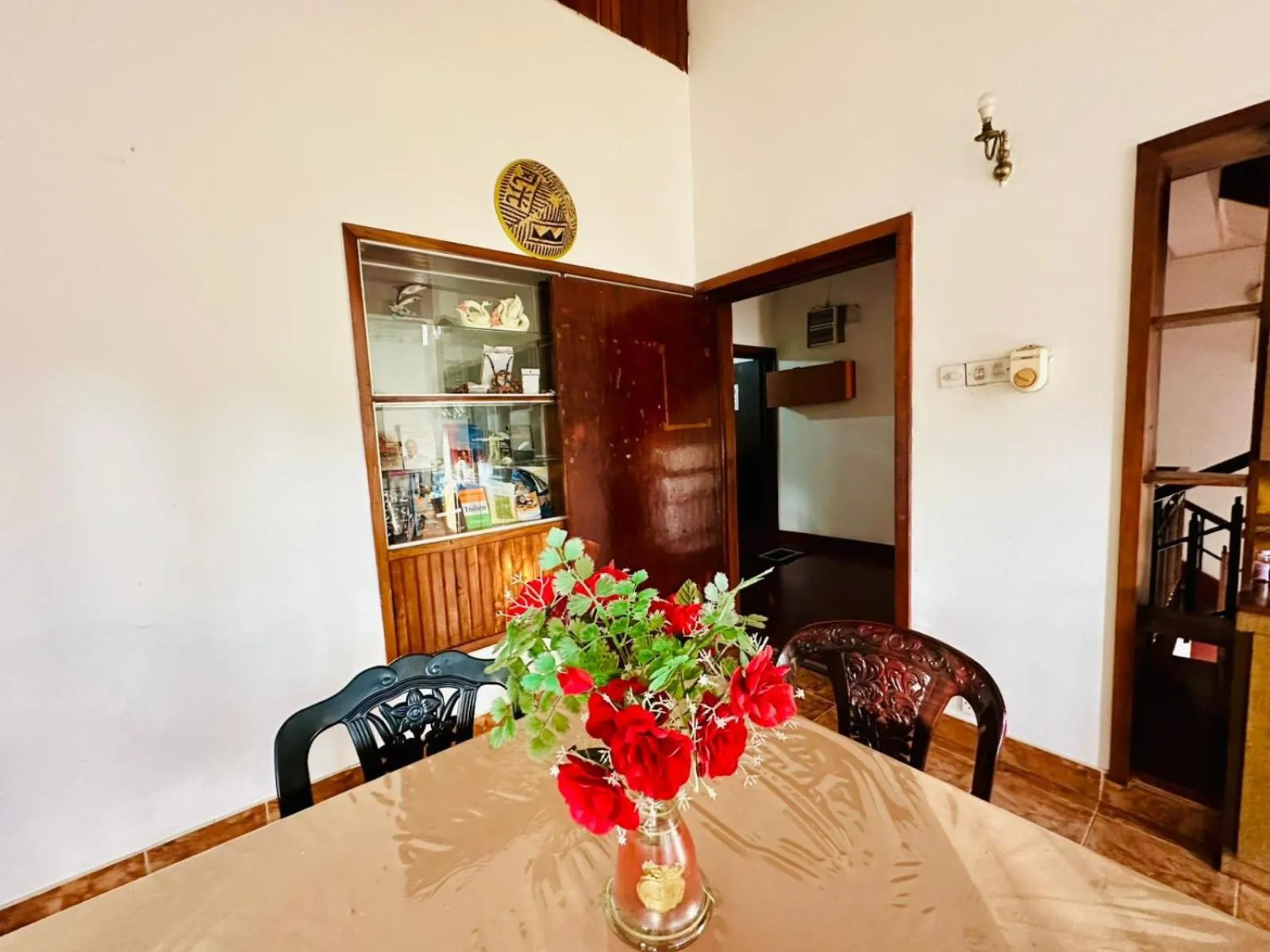 Dining area in Lazy Bear Best Hostel in Kandy