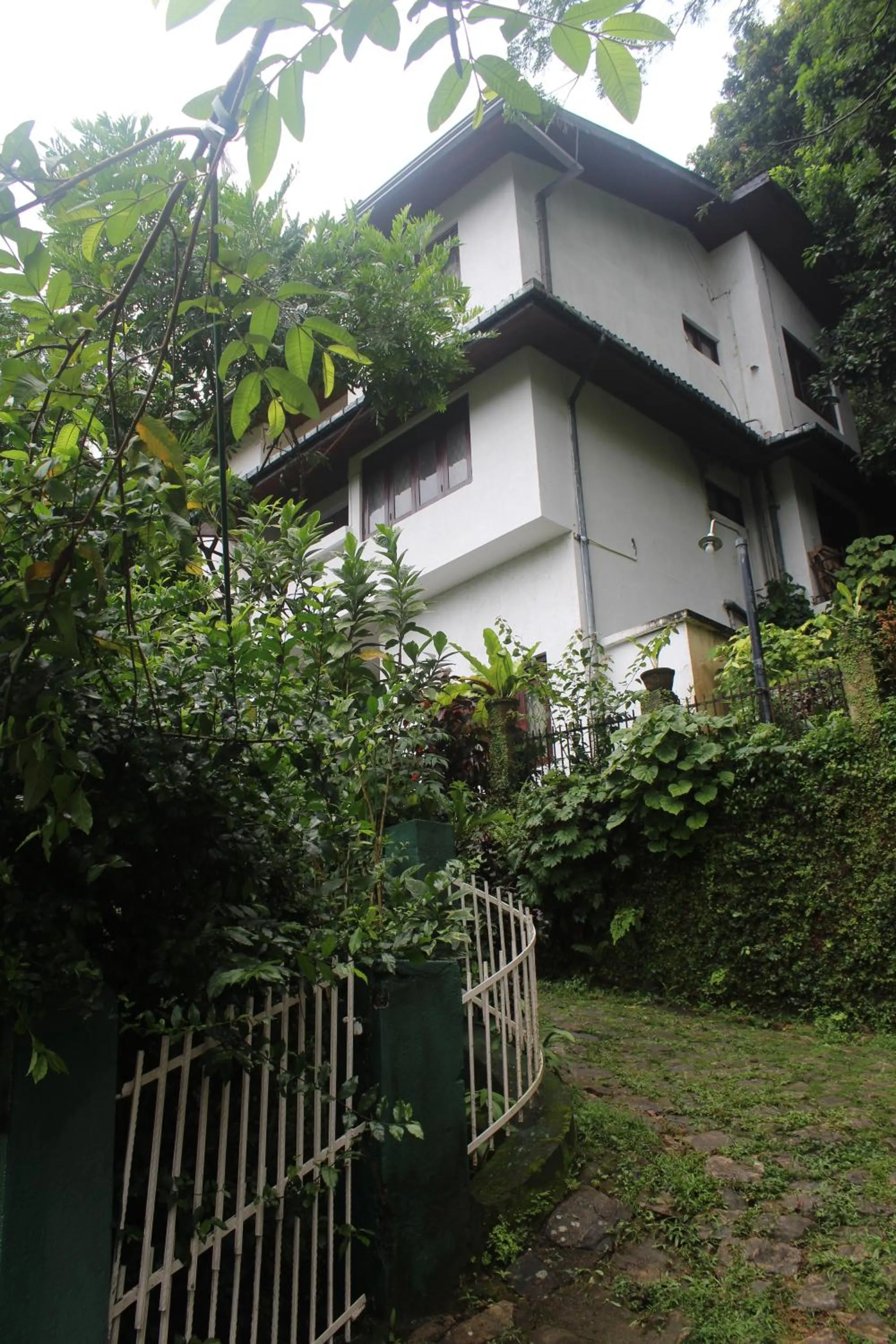 Property building in Lazy Bear Best Hostel in Kandy