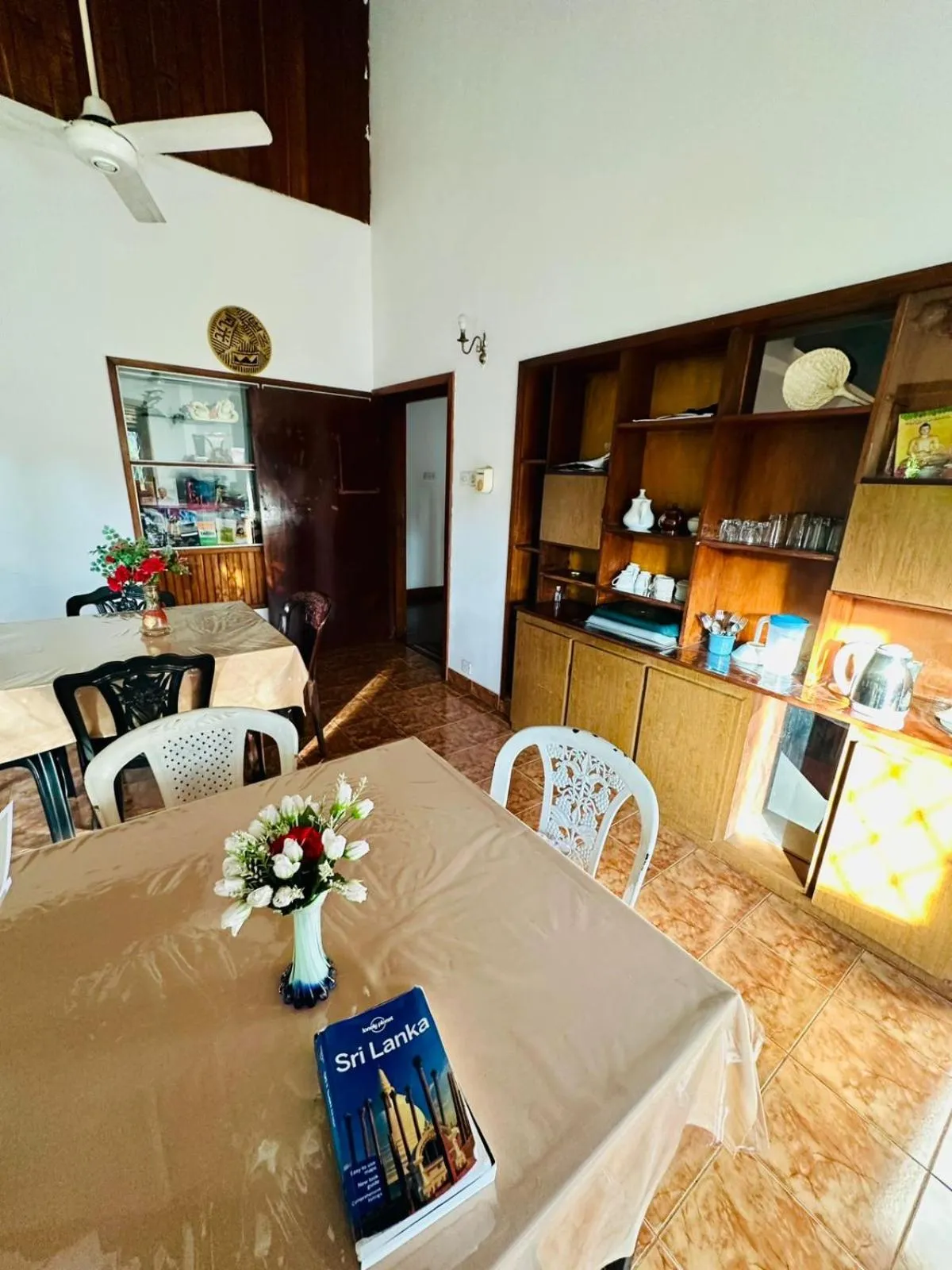 Dining area in Lazy Bear Best Hostel in Kandy
