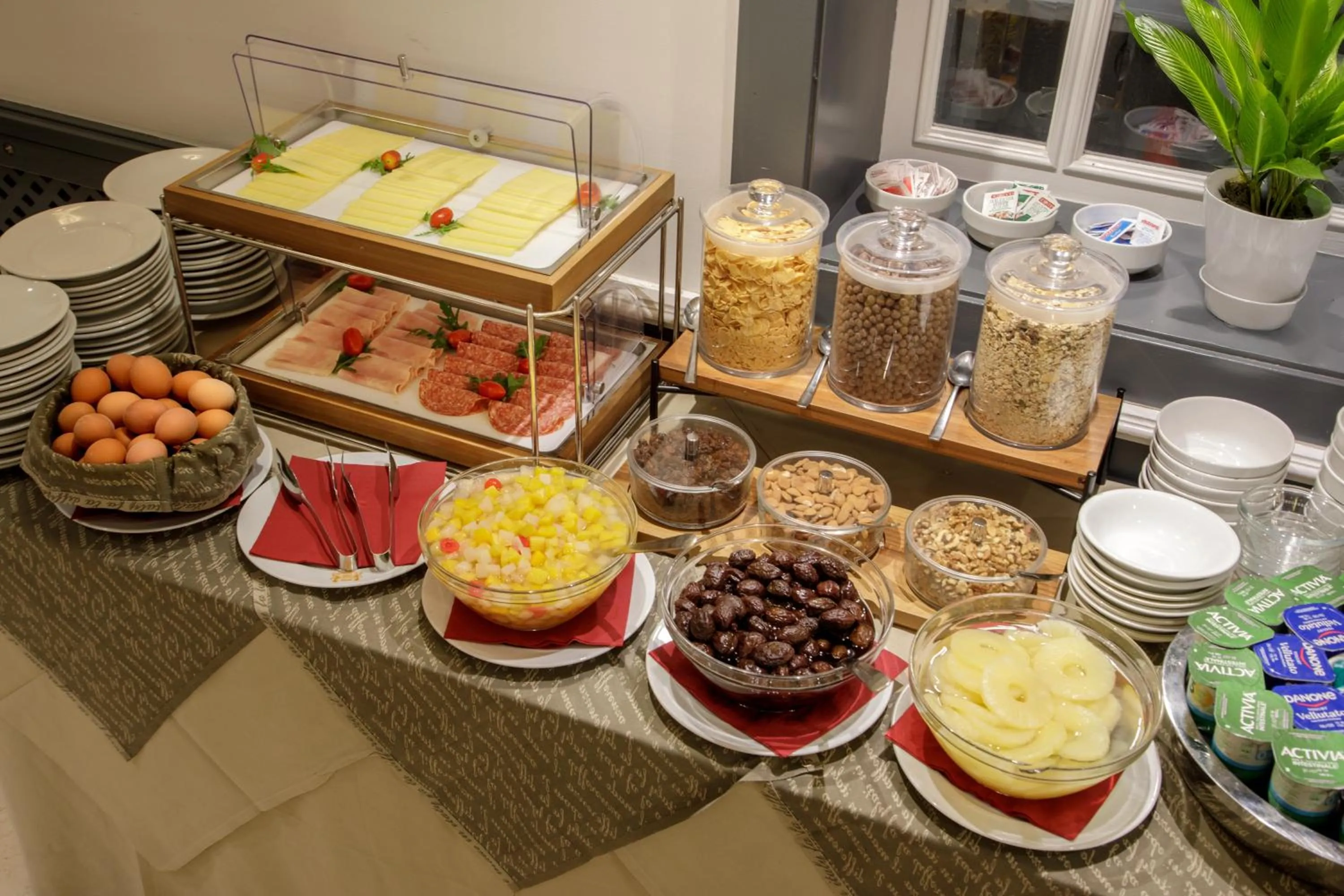 Breakfast in Hotel Buenos Aires