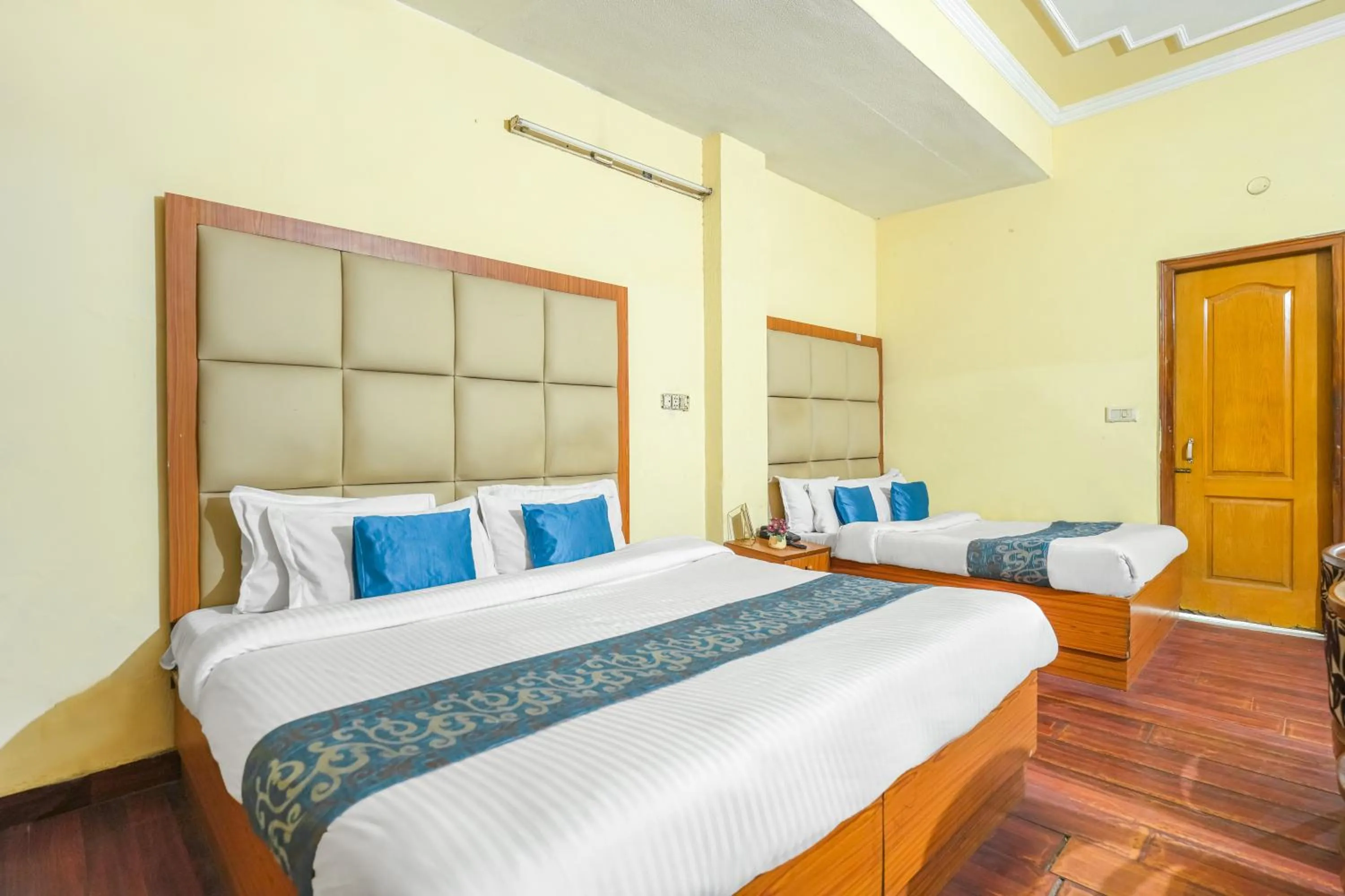 Bed in Hotel Abhi international